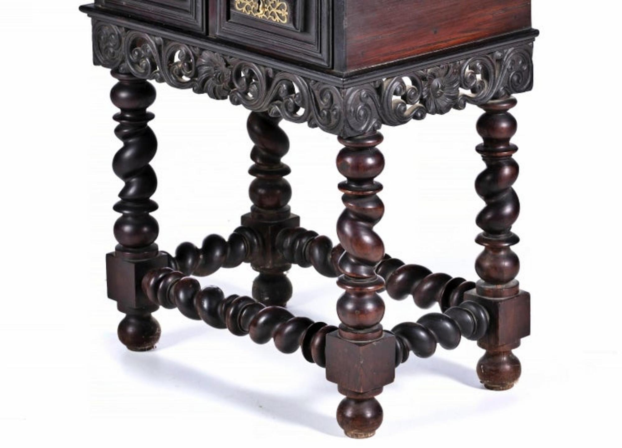 Baroque Rare Portuguese 18th Century Cabinet For Sale