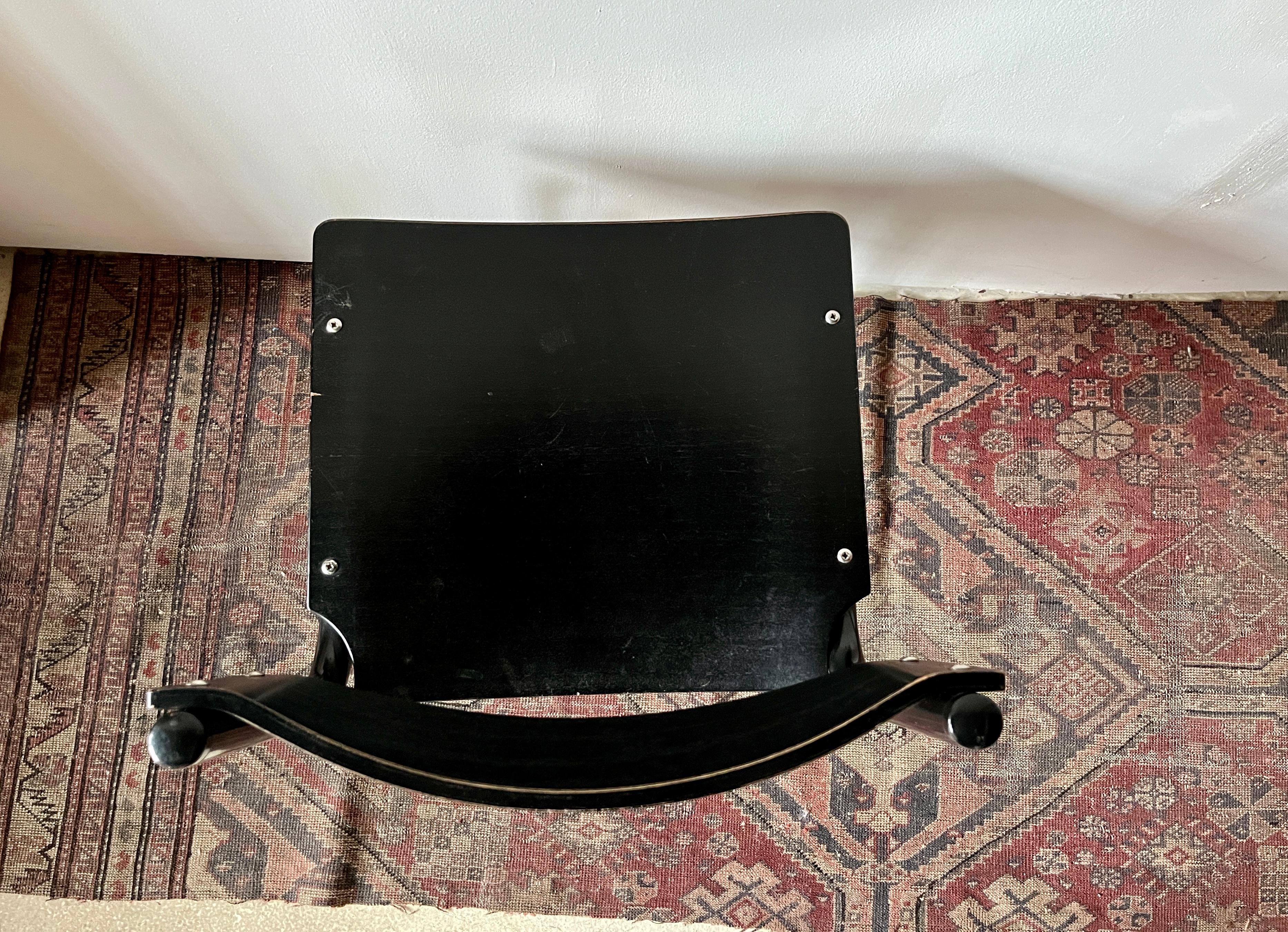 Rare Postmodern Cantilever Bentwood Chair by Randers, Scandinavian Modern In Good Condition For Sale In Chicago, IL