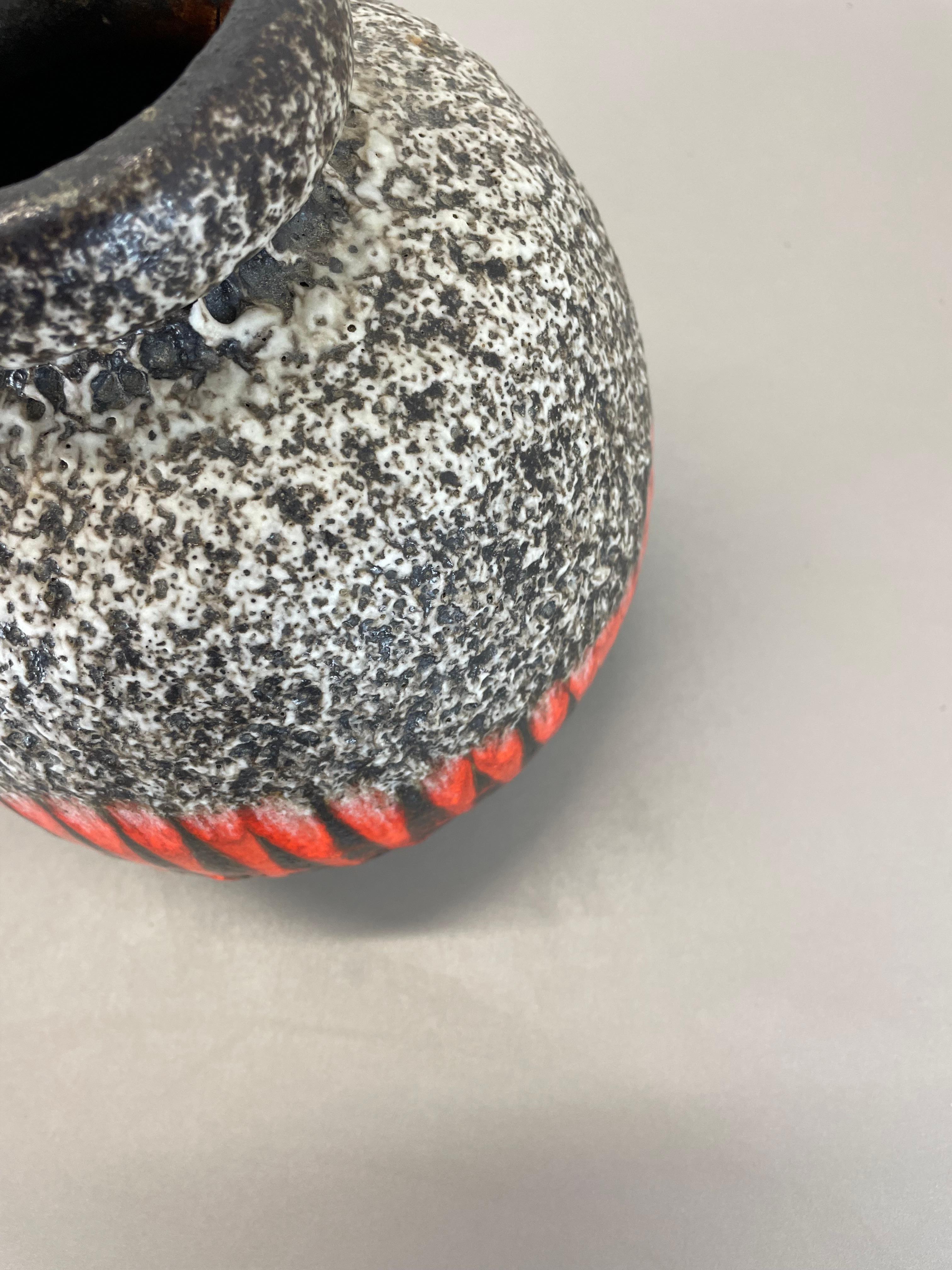 Seltene Keramik-Vase „ZIGZAG“ mit Superfarbe Fat Lava, mehrfarbig, Scheurich WGP, 1970er Jahre im Angebot 8