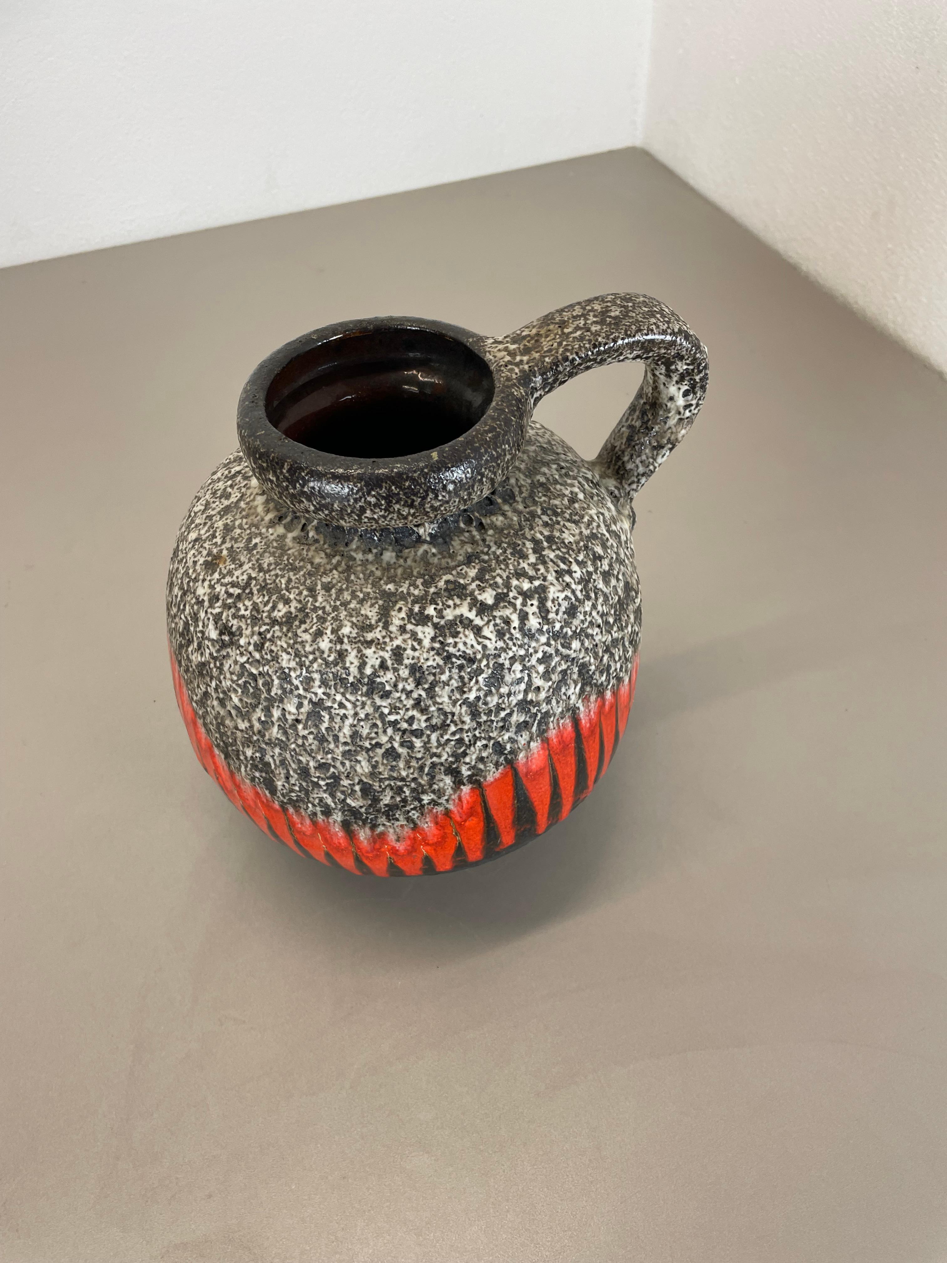 Seltene Keramik-Vase „ZIGZAG“ mit Superfarbe Fat Lava, mehrfarbig, Scheurich WGP, 1970er Jahre (Deutsch) im Angebot