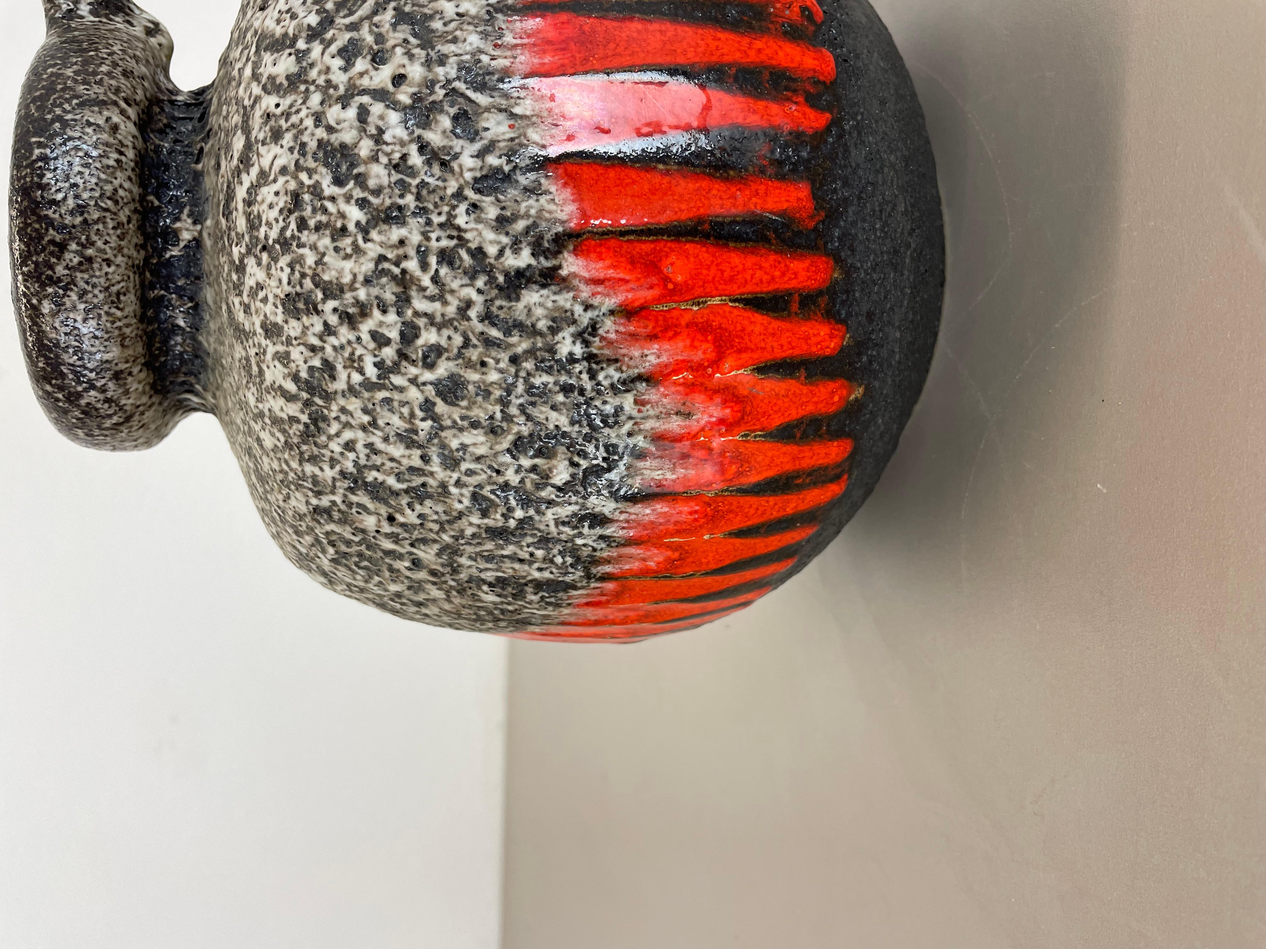 Seltene Keramik-Vase „ZIGZAG“ mit Superfarbe Fat Lava, mehrfarbig, Scheurich WGP, 1970er Jahre im Zustand „Gut“ im Angebot in Kirchlengern, DE