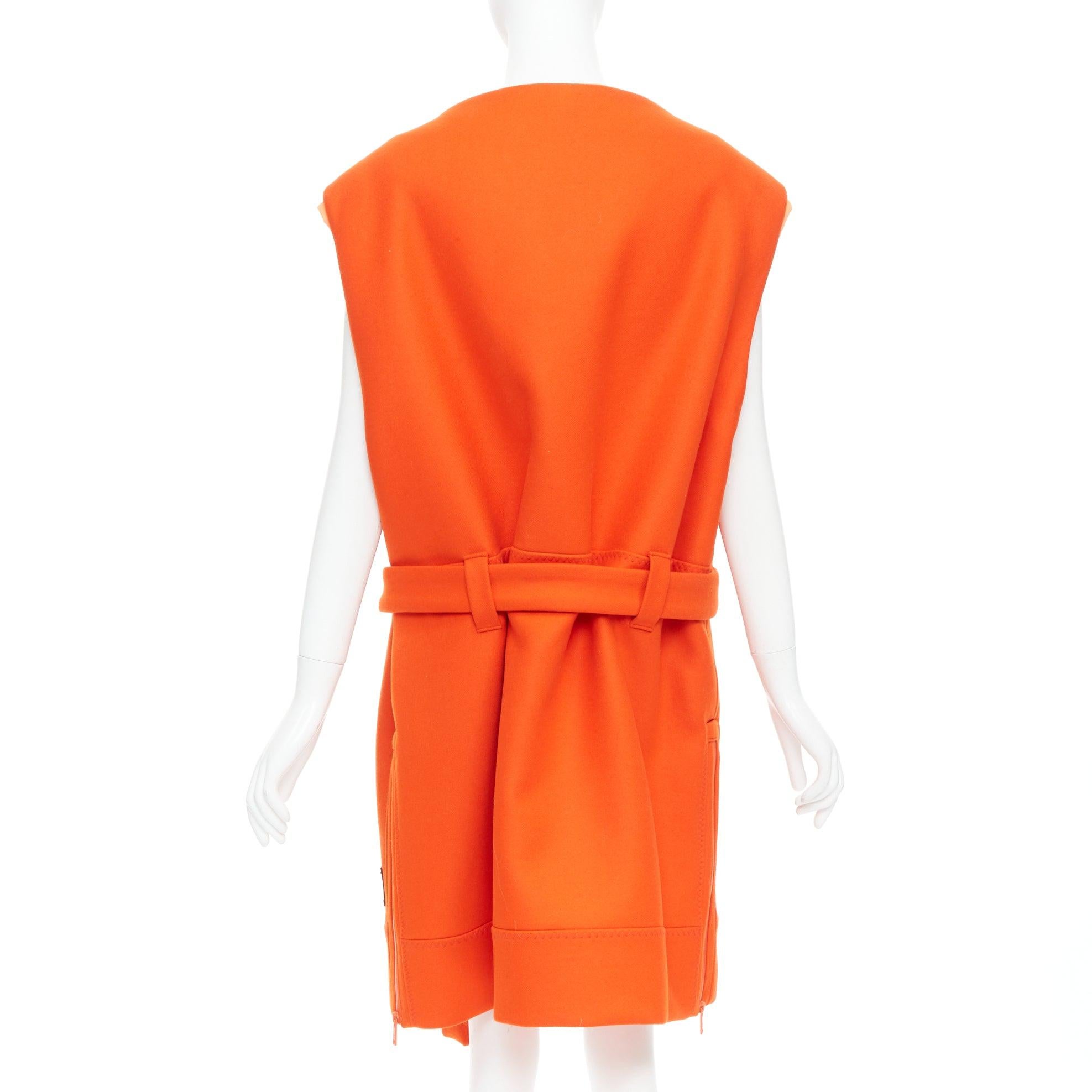 raro Prada 2018 Runway arancione in lana vergine con cintura e gilet lungo foderato IT38 XS in vendita 1