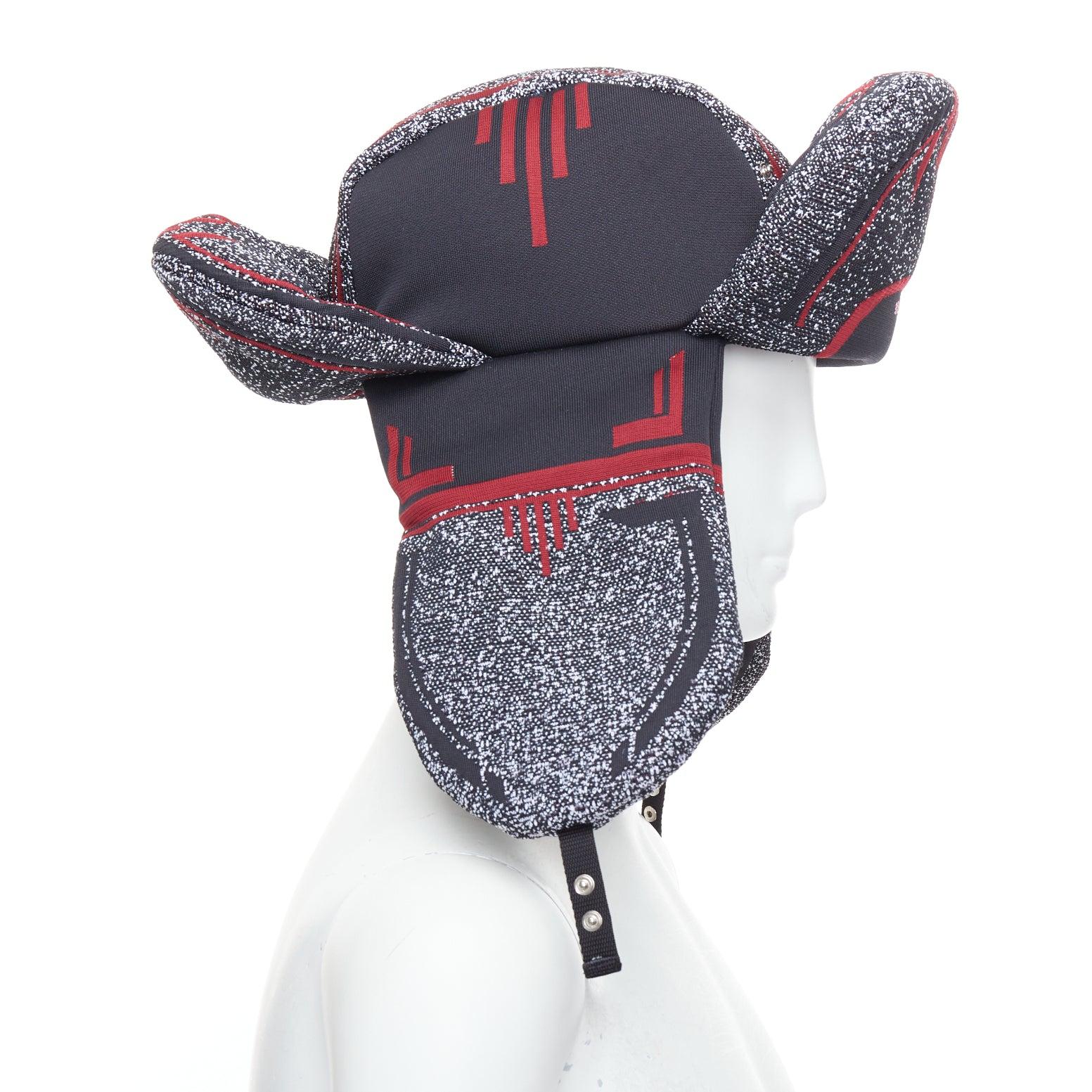 rare PRADA 2019 Runway red grey logo jacquard padded trapper hat L In New Condition For Sale In Hong Kong, NT
