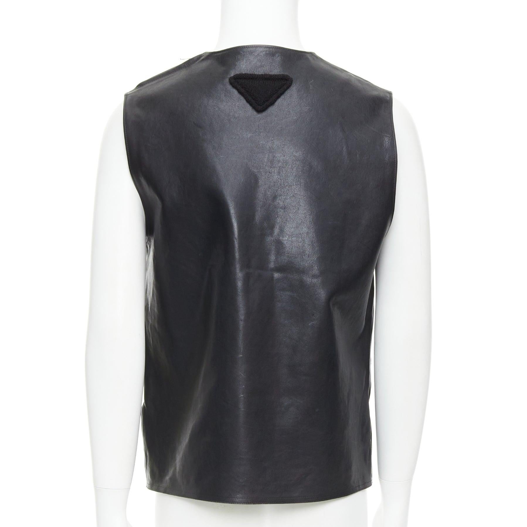 De los hombres raro PRADA 2023 Pasarela Raf Simons Chaleco con hebilla de piel de becerro Vitello IT48 M en venta