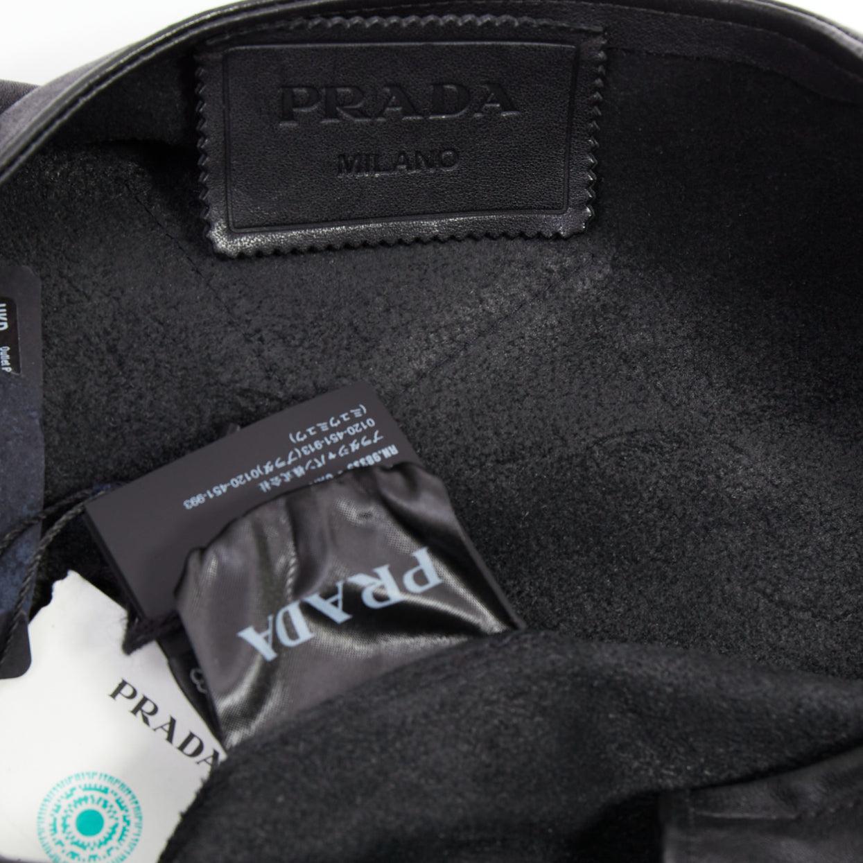 raro PRADA 2023 Pasarela Raf Simons Chaleco con hebilla de piel de becerro Vitello IT48 M en venta 3