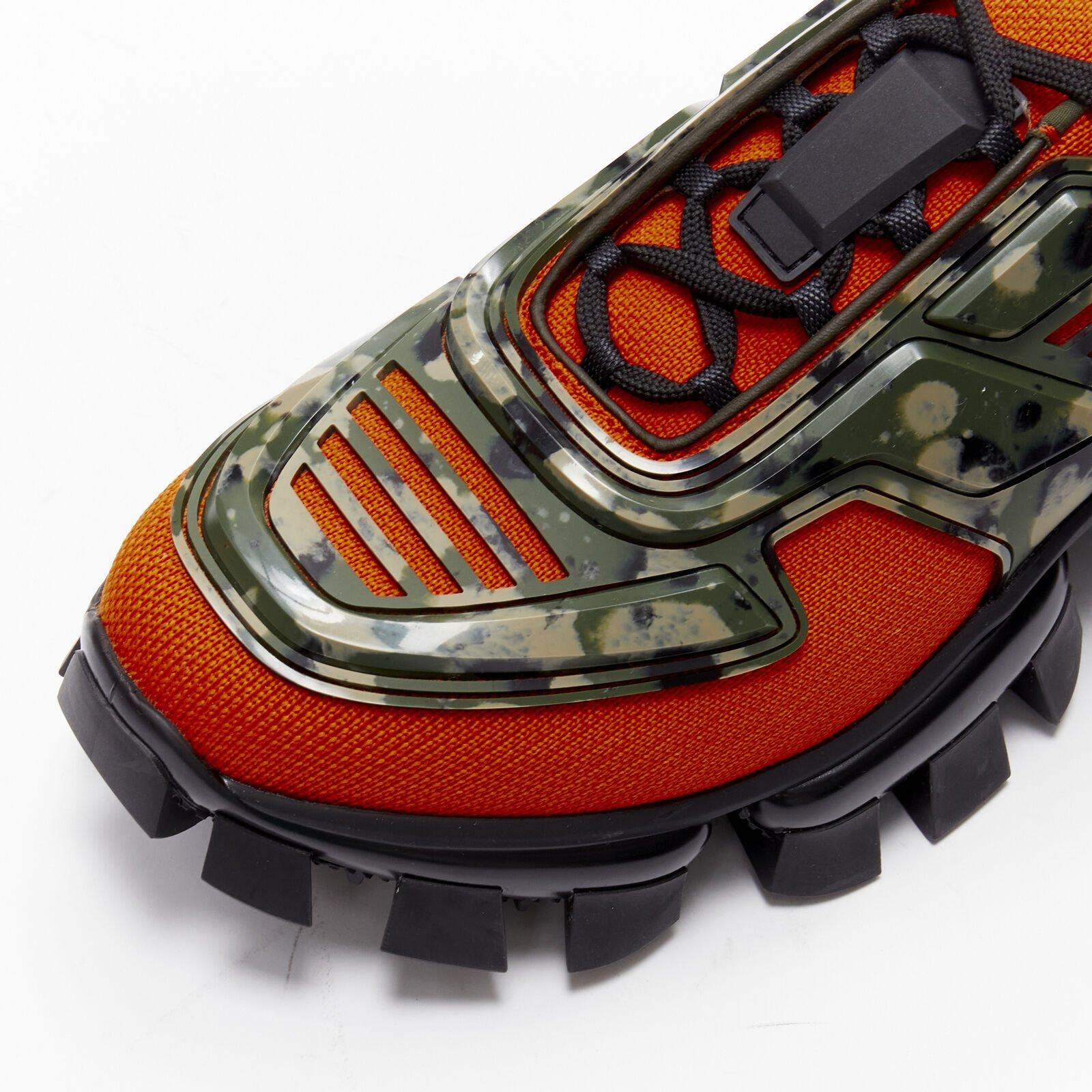 Rare écharpe camo PRADA Cloudbust Thunder orange vert GB9,5 EU43,5 en vente 2