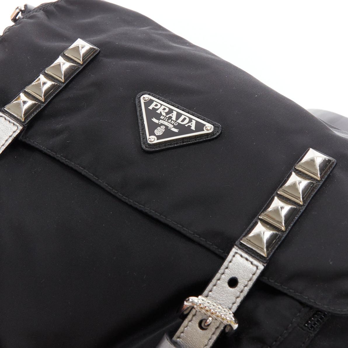 rare PRADA Vitello Vintage Twin Pocket aged leather crystal grommet tote bag 2