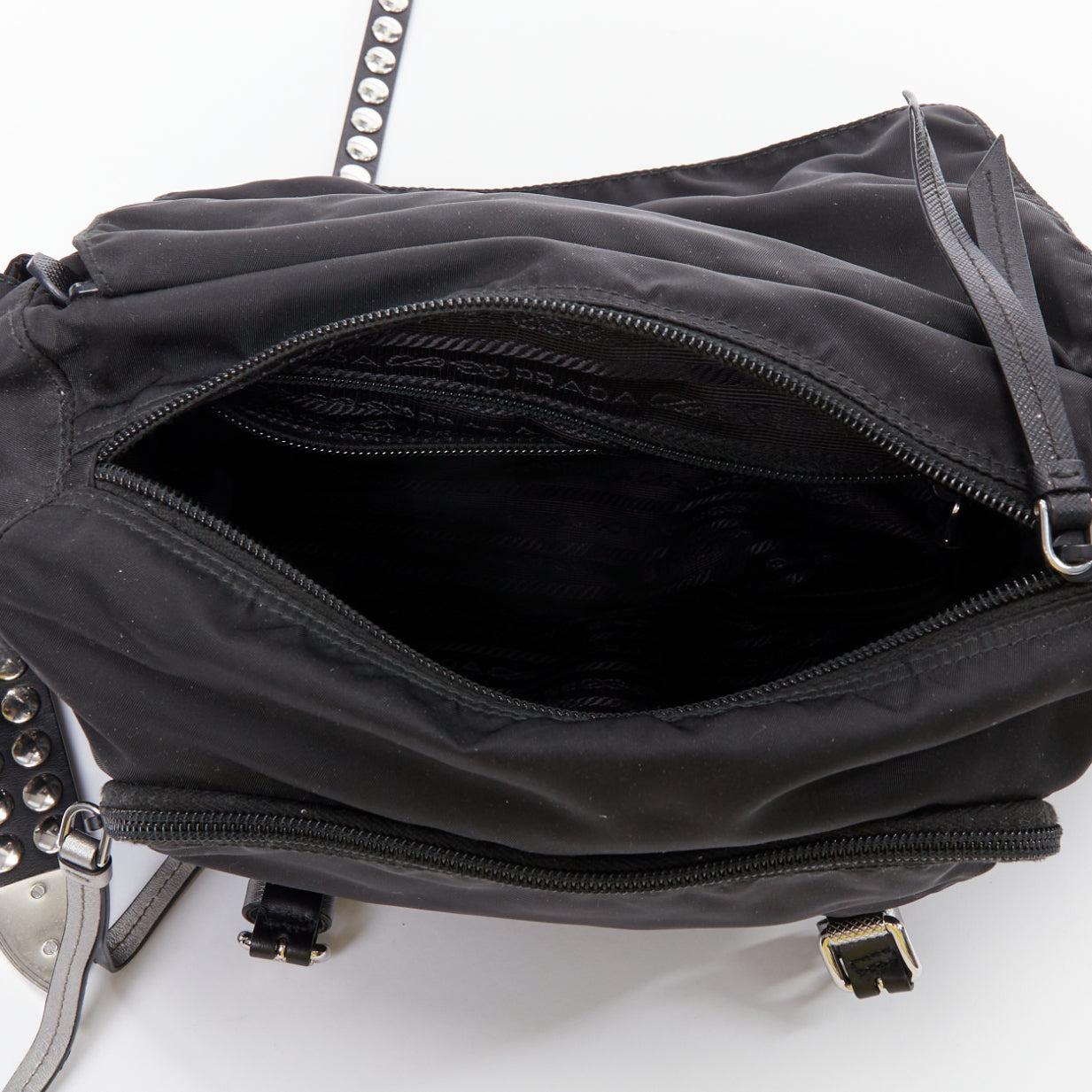 rare PRADA Vitello Vintage Twin Pocket aged leather crystal grommet tote bag 4