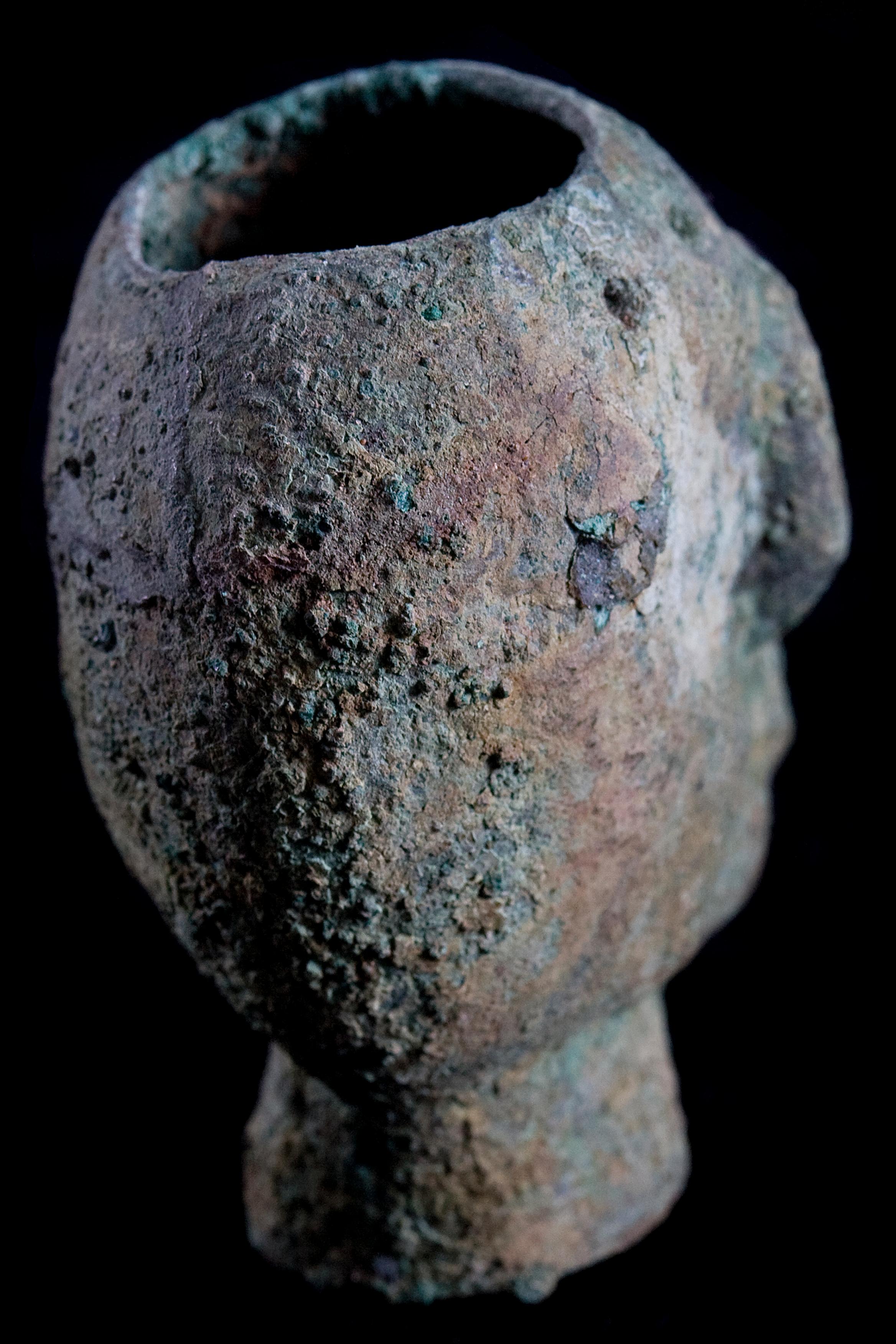 Rare Pre-Columbian Moche Copper Skull Vessel, Peru, circa 200-500 AD For Sale 2