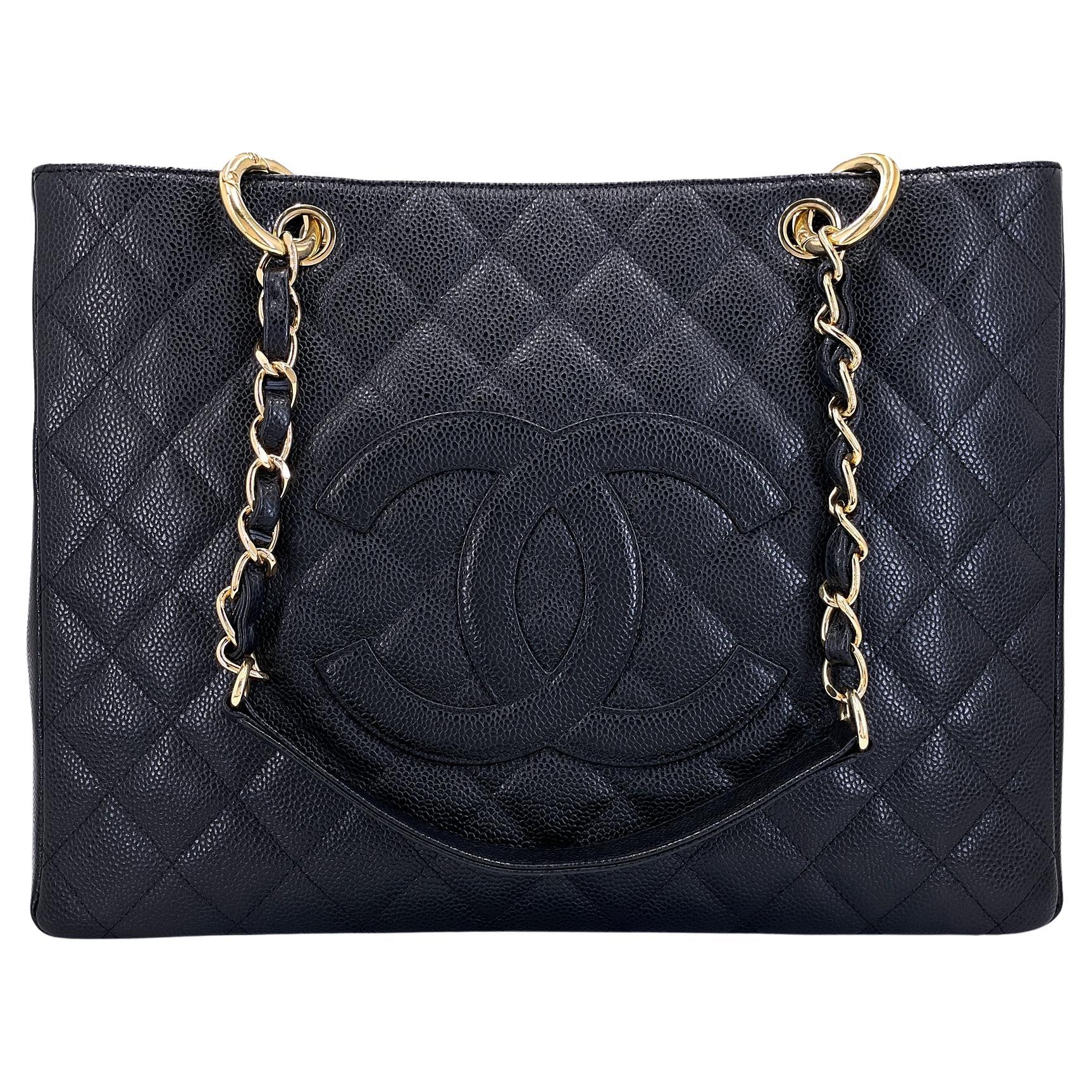 Rara, incontaminata Chanel 2004 Vintage Black Caviar Grand Shopper Tote Bag GST 68932