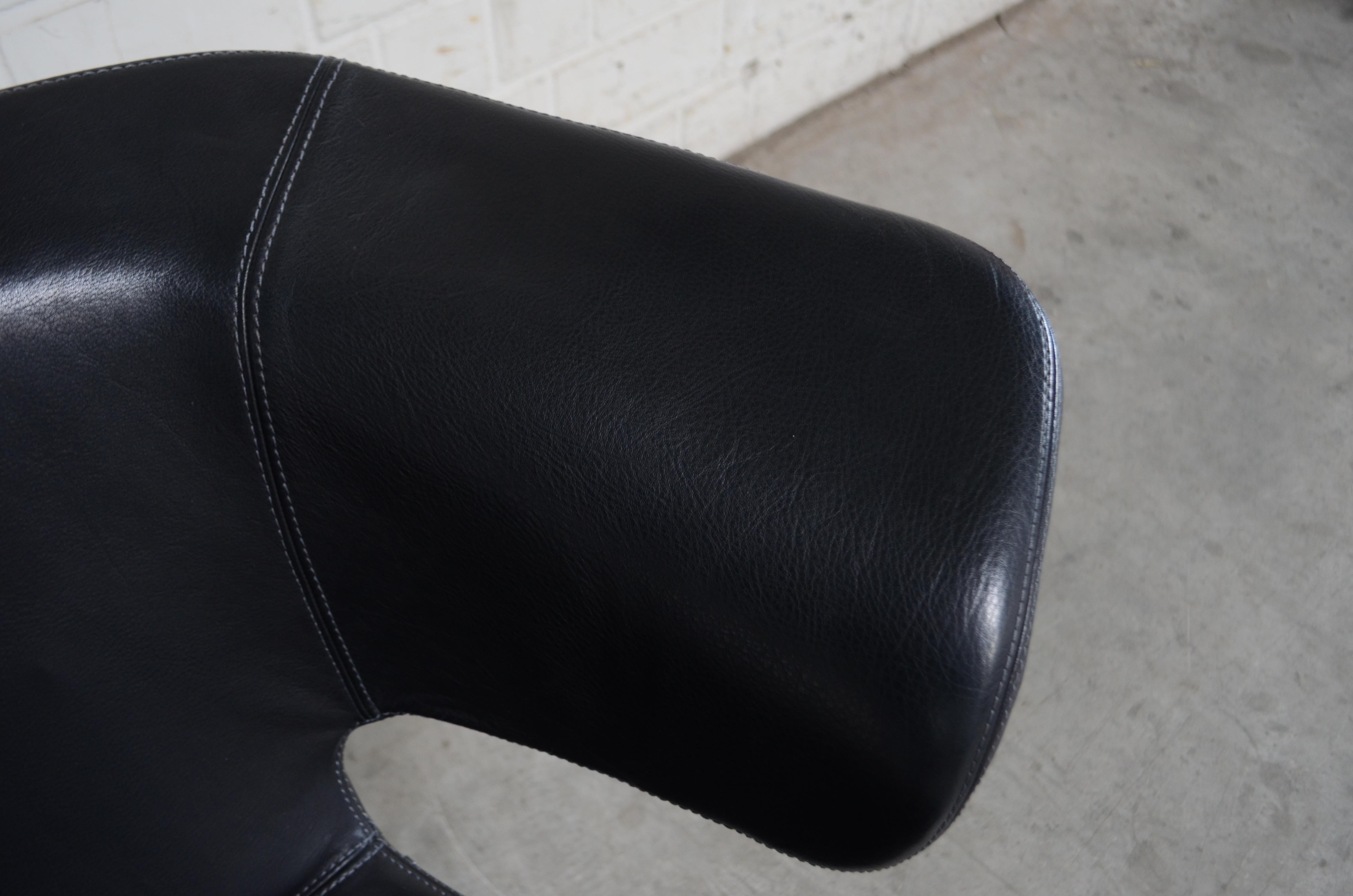 Rare Prototype of ClassiCon Munich Lounge Chair Black Leather For Sale 10