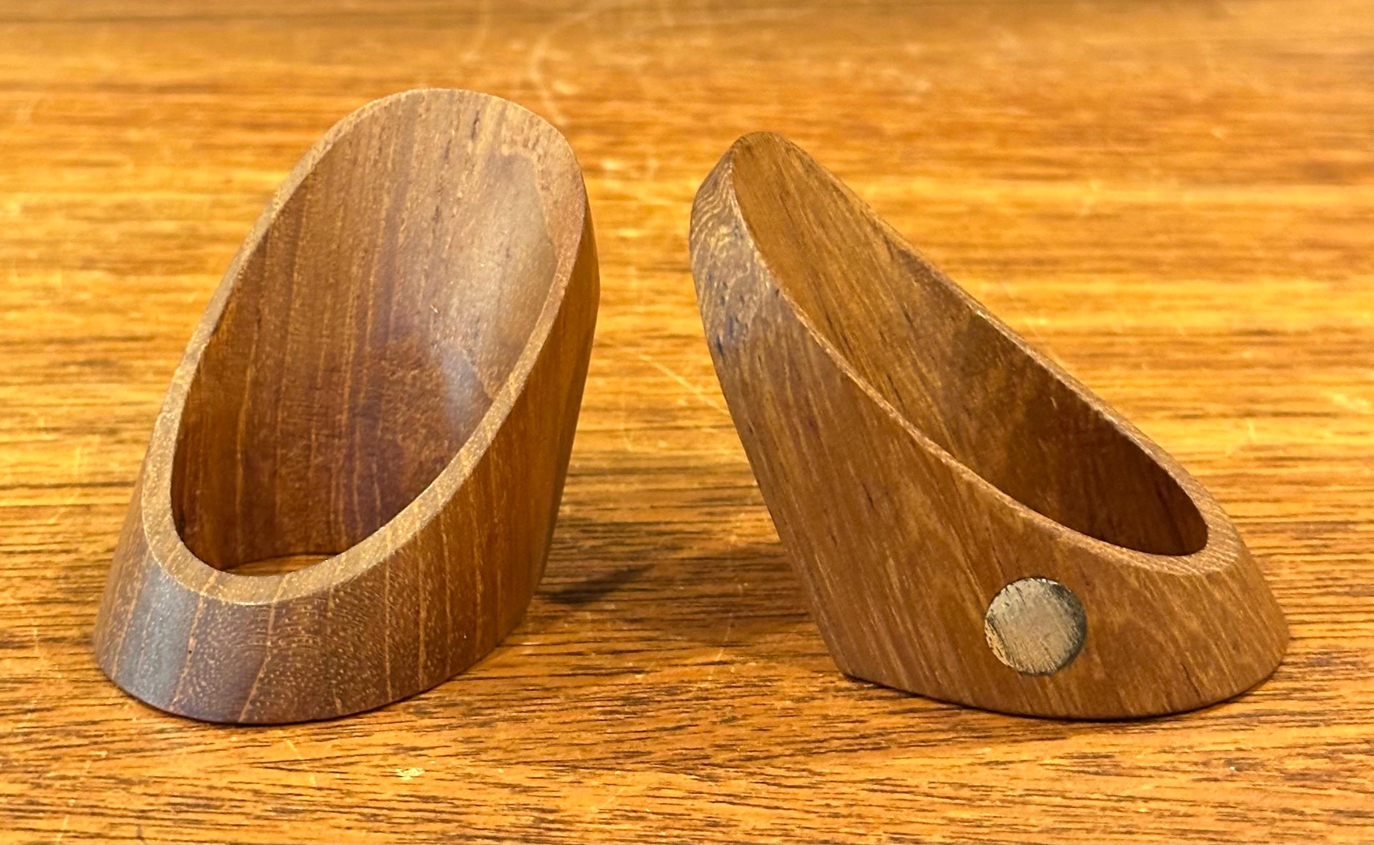 Rare Prototype Set of Two Teak Danish Modern Napkin Rings by J. Kjaersulf For Sale 2