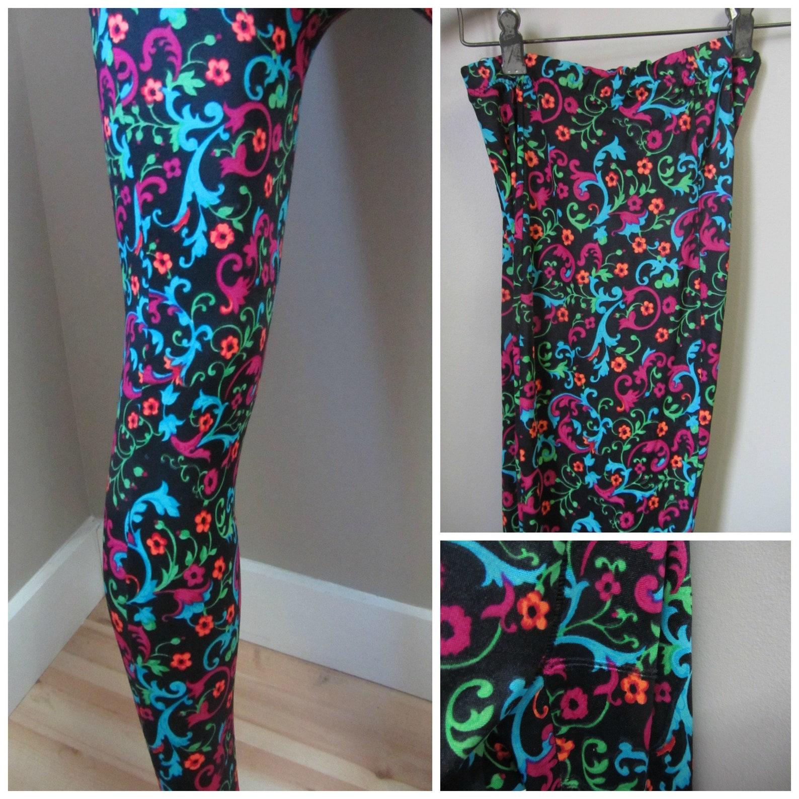 RARE Psychedelic Paisley Pan-T Boots, Circa 1960s For Sale 4