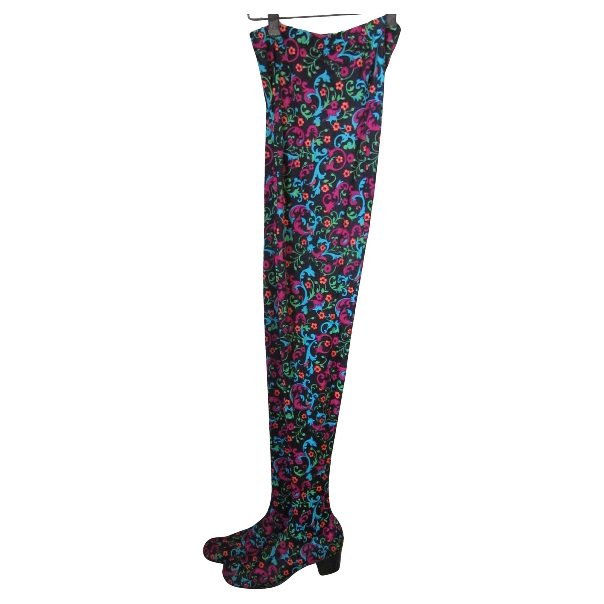 RARE Psychedelic Paisley Pan-T Boots, Circa 1960s For Sale