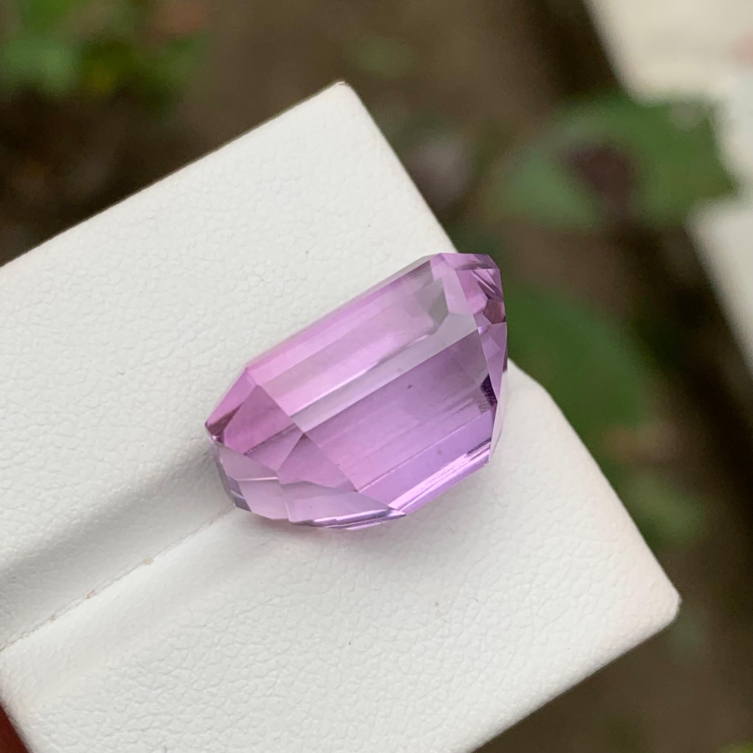 Women's or Men's Rare Purple Natural Amethyst Gemstone, 17.05 Ct Emerald Cut for Necklace Pendant