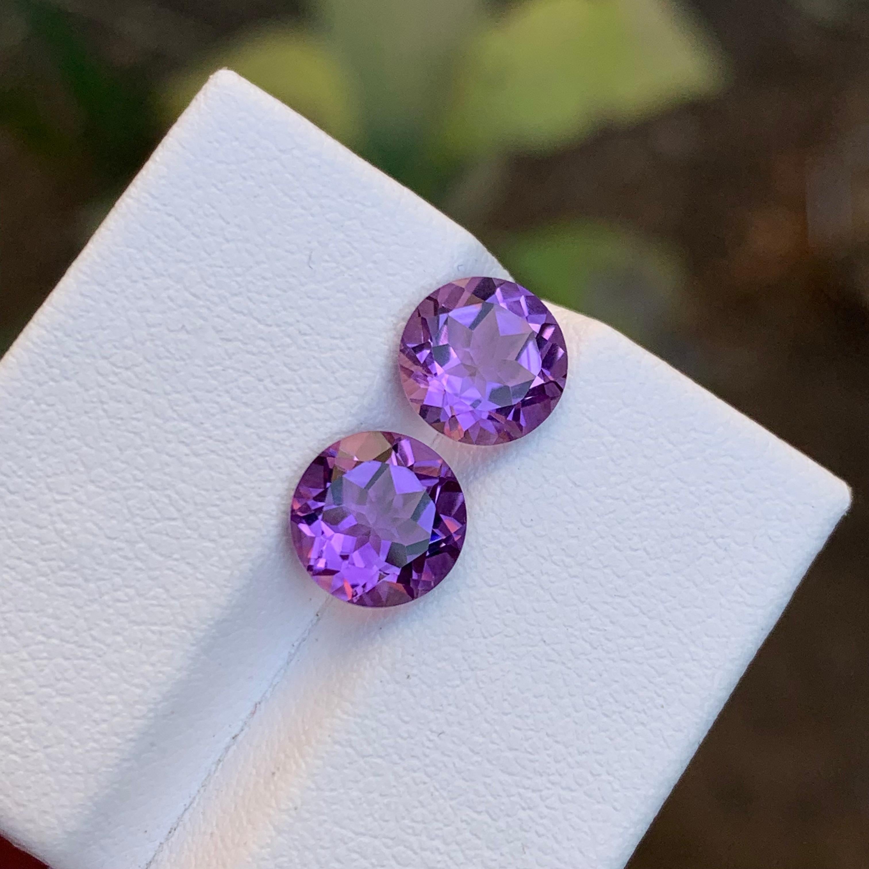 Rare Purple Natural Amethyst Gemstones Pair 3.45 Ct Round Brilliant for Earrings en vente 3