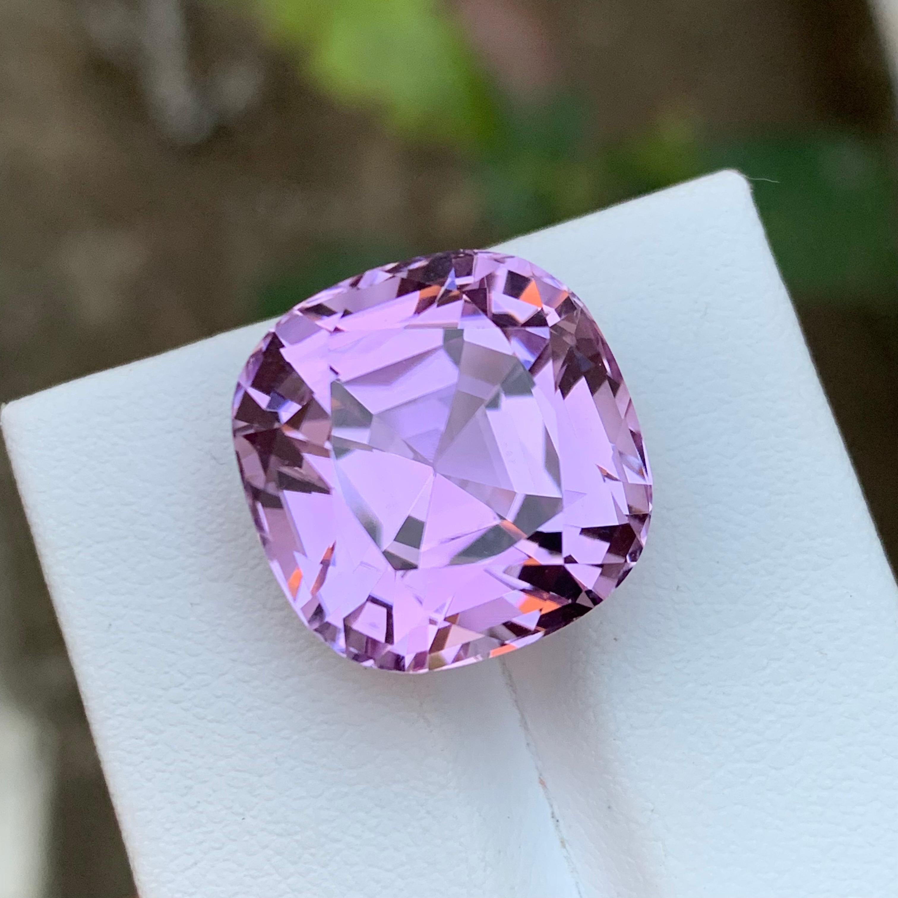 Contemporary Rare Purple Pink Kunzite Gemstone, 25.80 Carat Cushion Cut for Necklace Pendant For Sale
