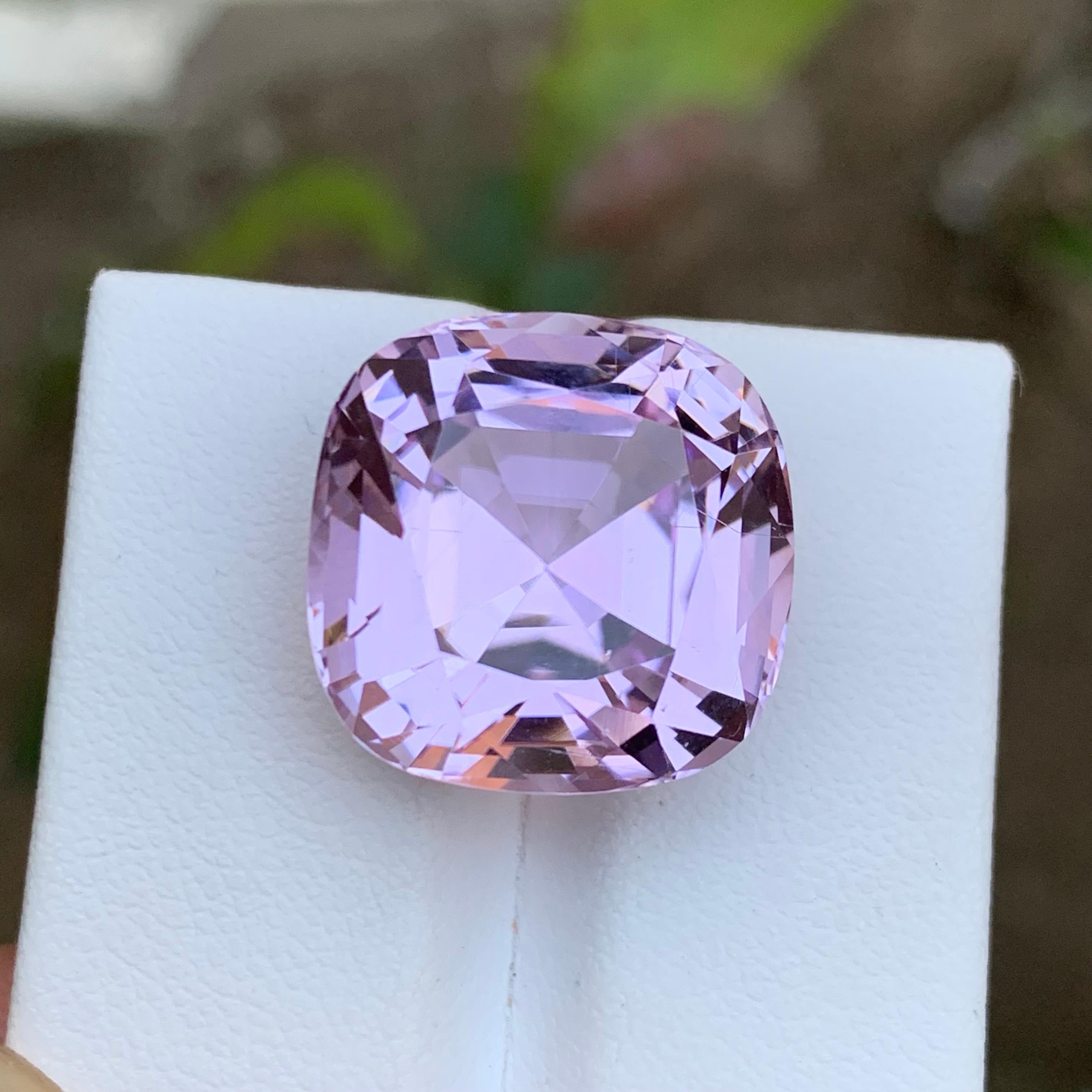 Rare Purple Pink Kunzite Gemstone, 26.10 Carat Cushion Cut for Necklace Pendant For Sale 7