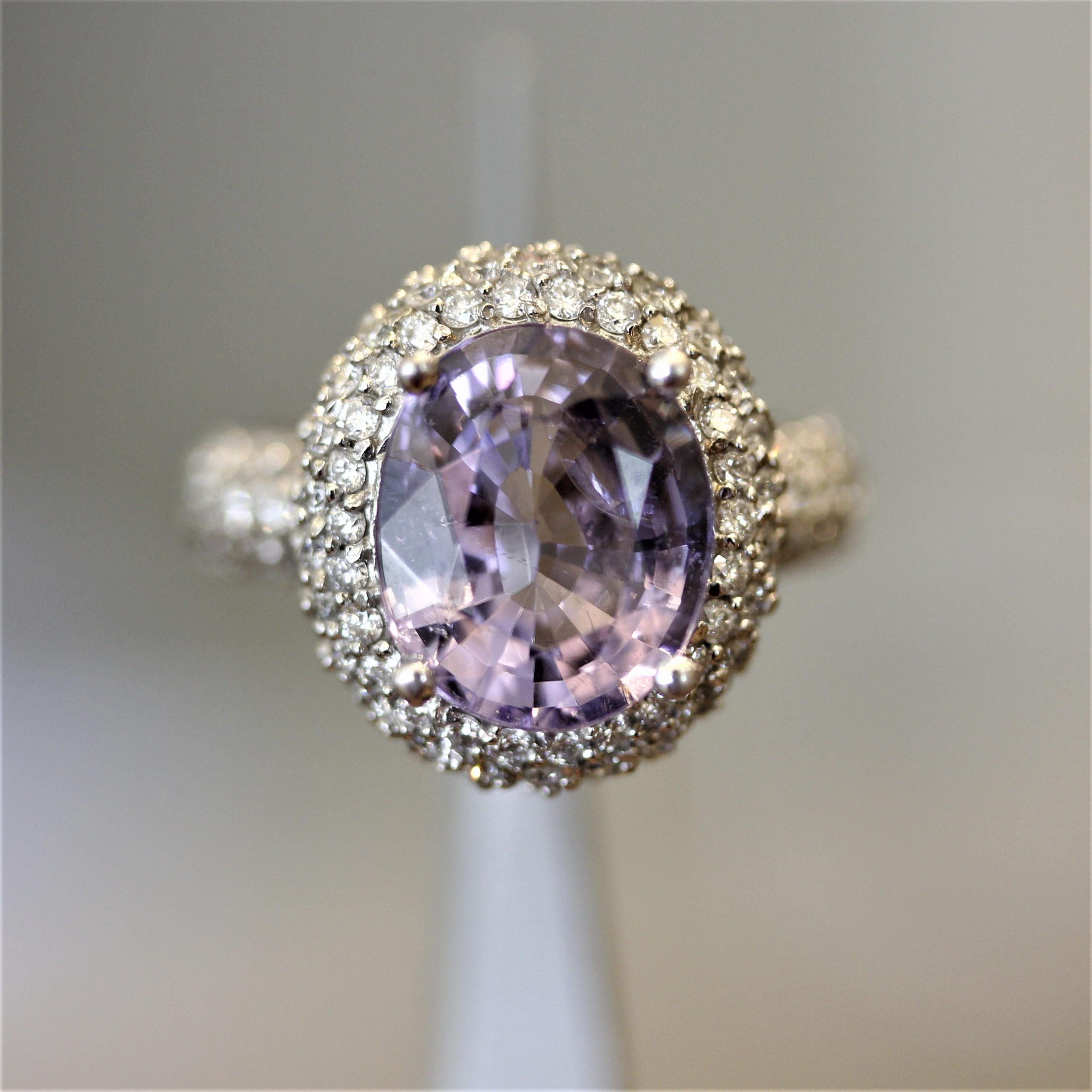 Women's Rare Purple Paraiba Tourmaline Diamond Gold Ring For Sale
