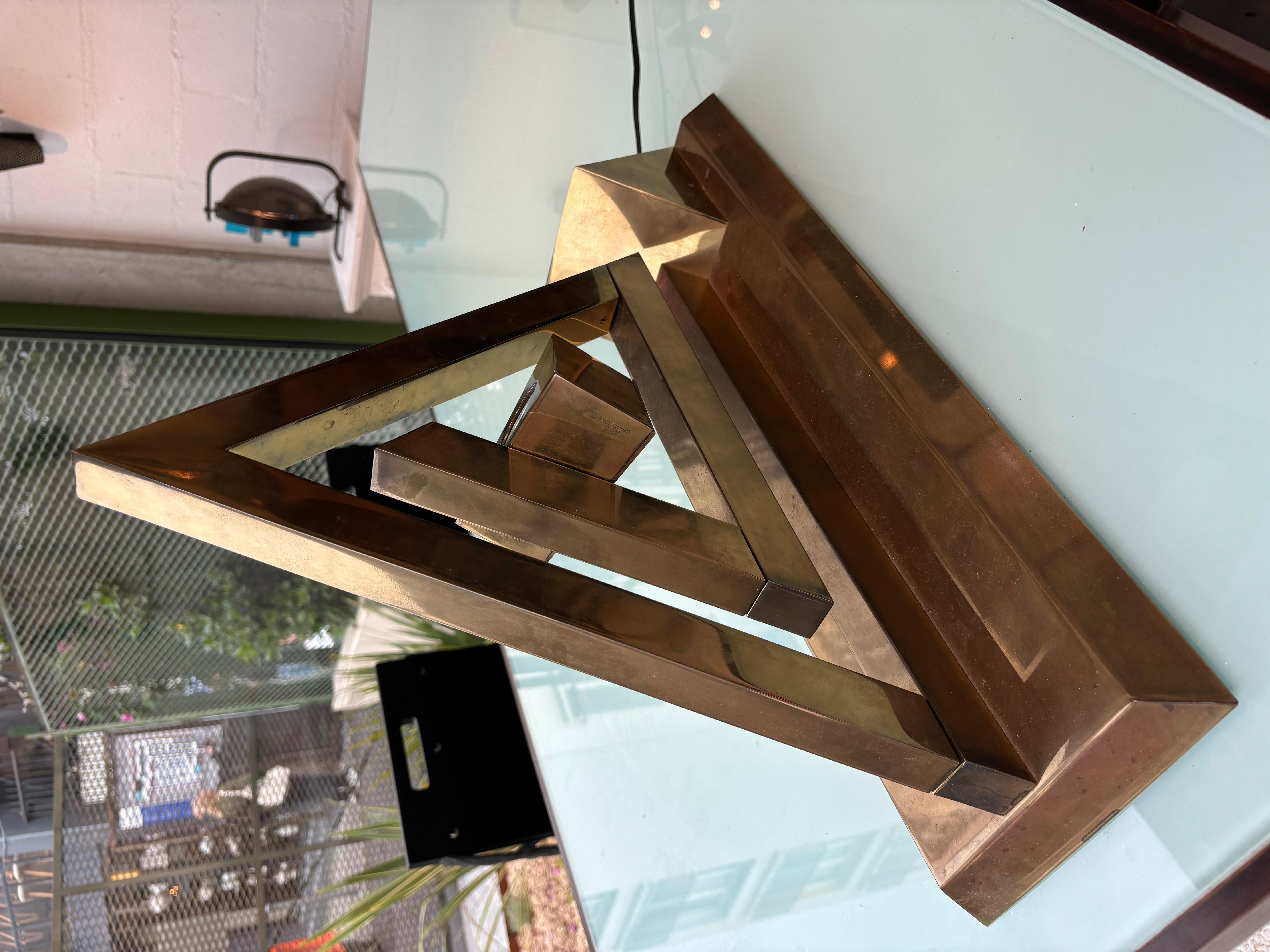 Rare : « pyramide Panthographe » lamp by Yonel Lebovici For Sale 4
