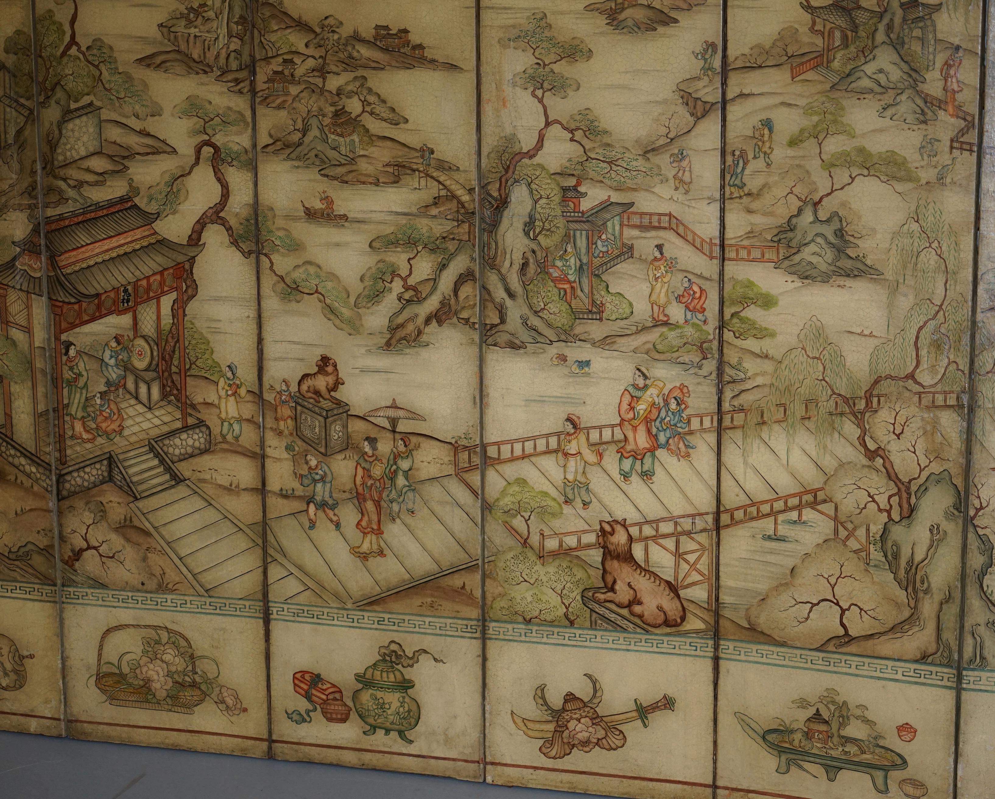 Lovely circa 1900-1920 Qing Dynasty Canvas Chinese 8-Panel Folding Screen 1