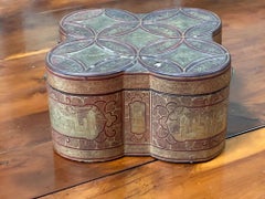 Rare Quatrefoil Chinese Export Tea Caddy, 19th Century