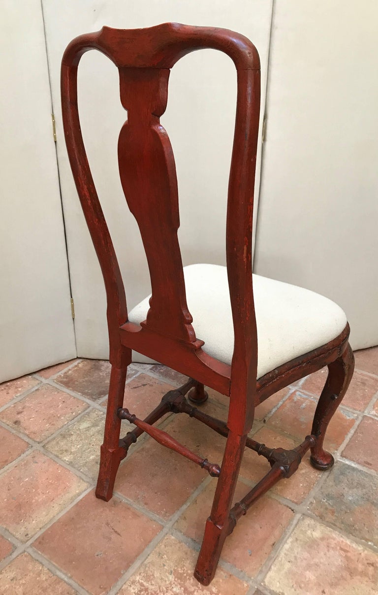 Queen Anne Period 18th Century Red Lacquered Side Chair with Gold
