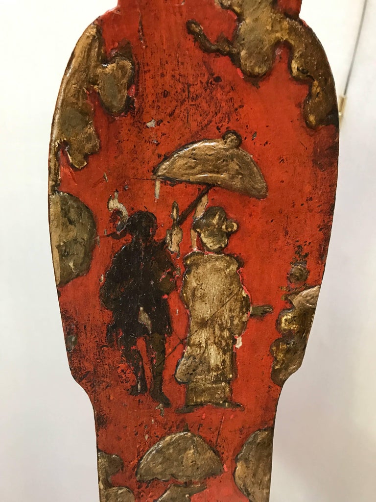 Queen Anne Period 18th Century Red Lacquered Side Chair with Gold Details For Sale at 1stdibs