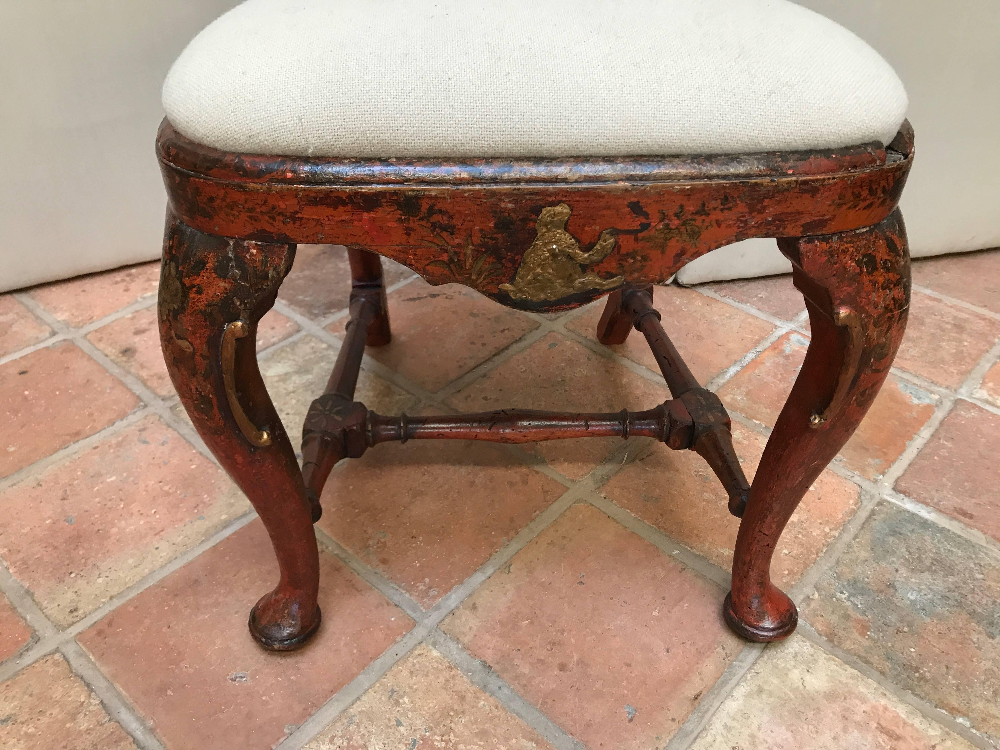 18th Century Queen Anne Period Red Lacquer and Gold Gilt Side Chair 3