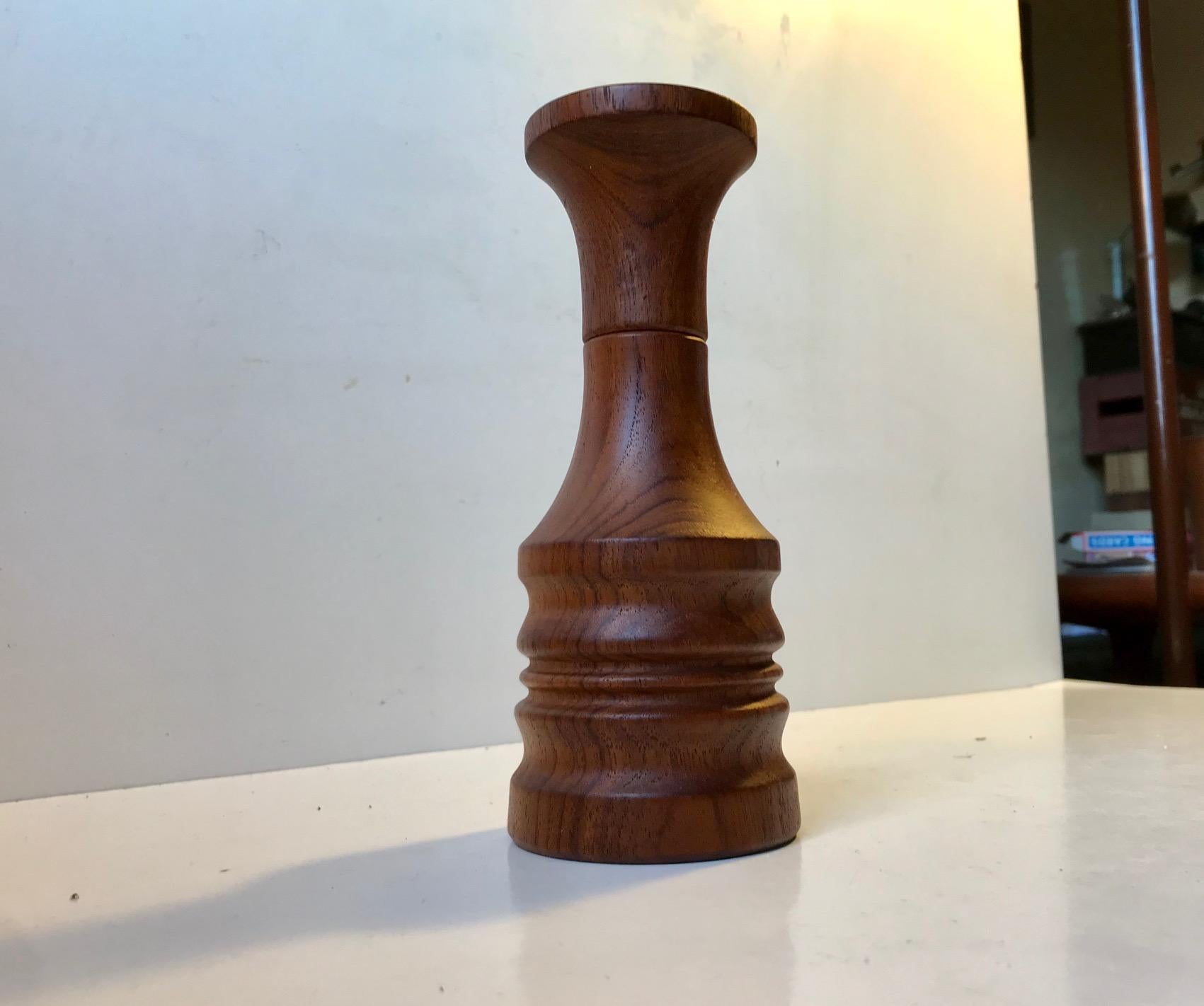 Scandinavian Modern Rare Quistgaard Salt and Pepper Mill in Teak, 1960s