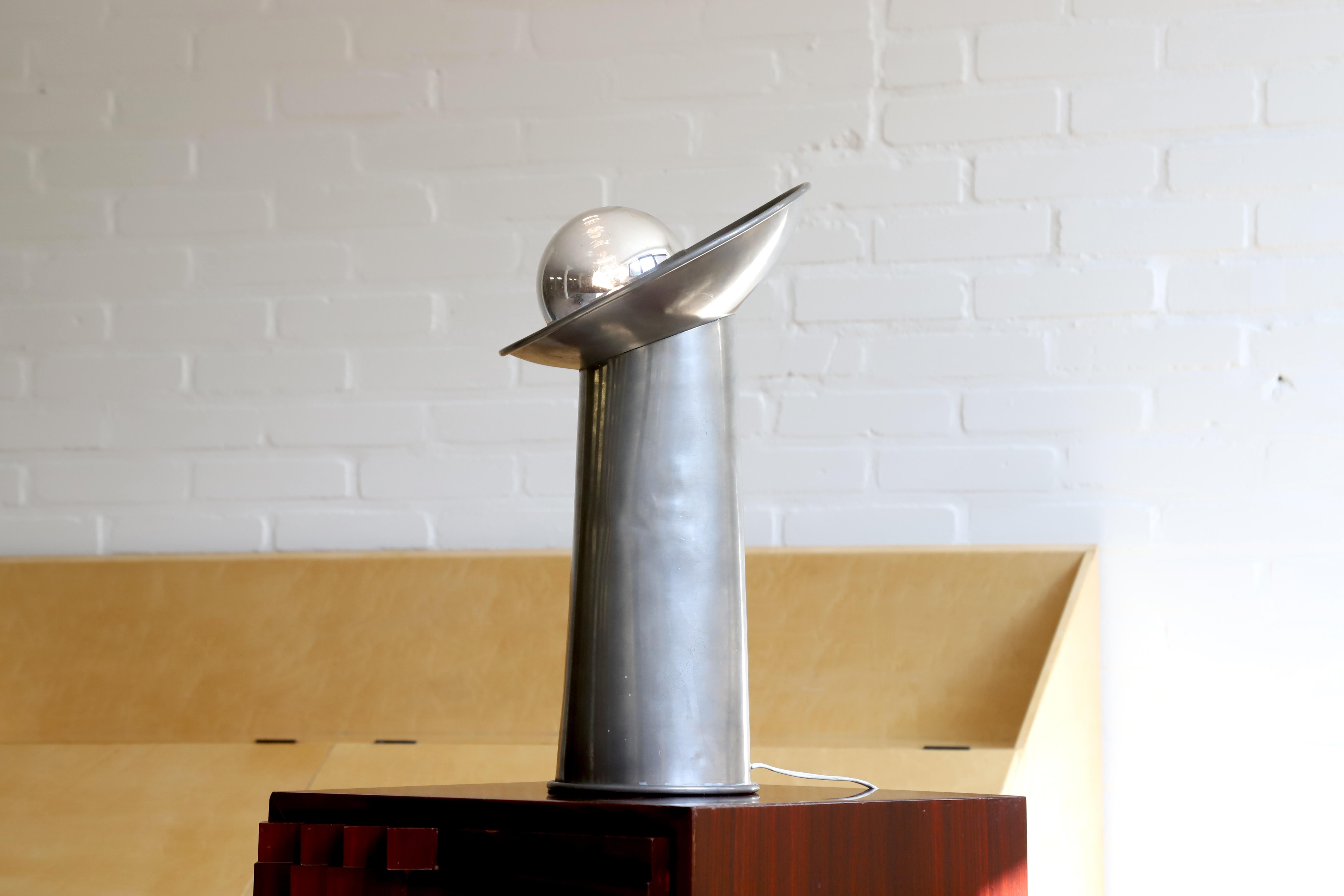 Rare lampe à poser 