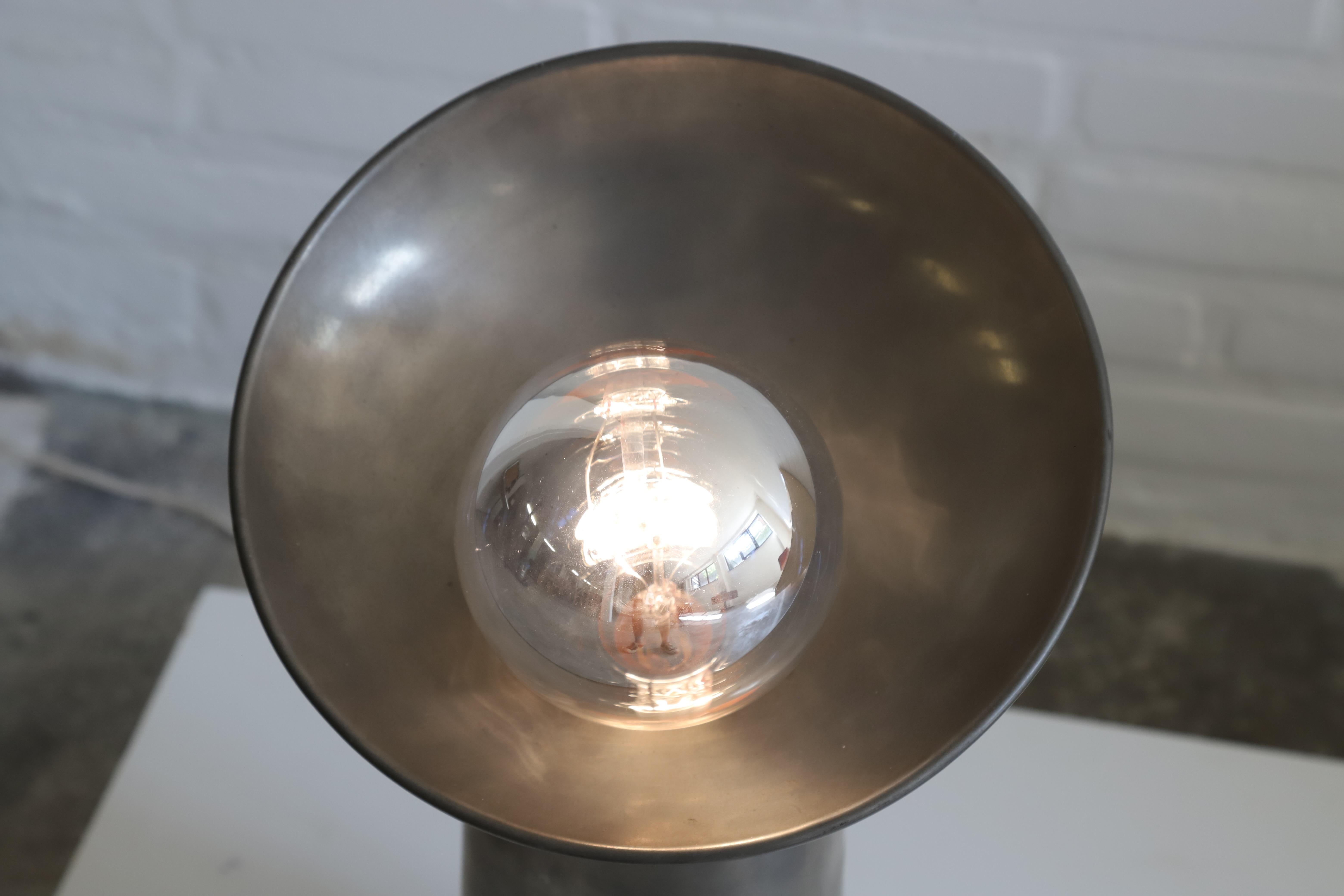 italien Rare ‘Radar’ table lamp by Gjlla Giani for Nucleo Sormani, 1971 en vente