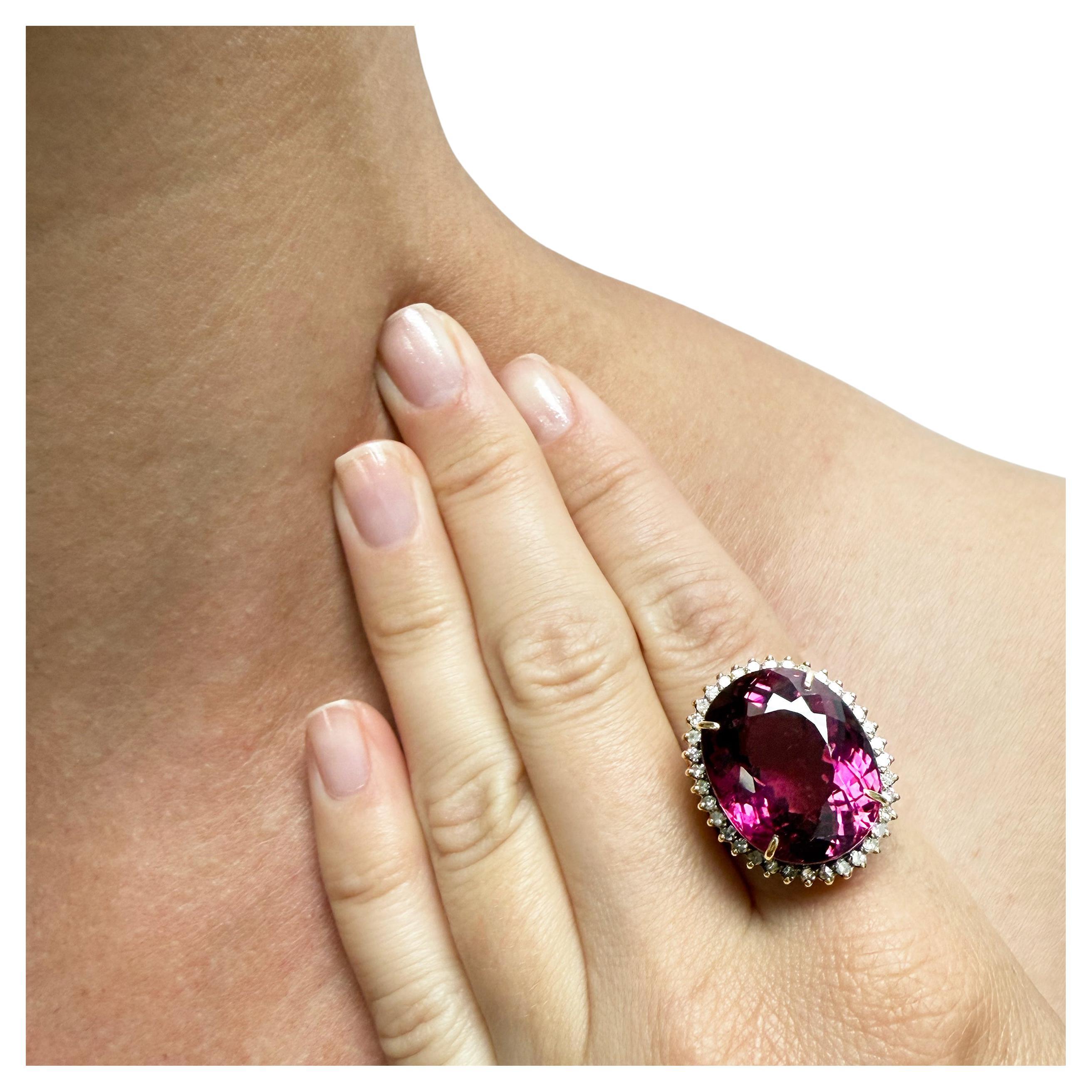 Rare Raspberry Tourmaline and Diamonds Paradizia Ring en venta