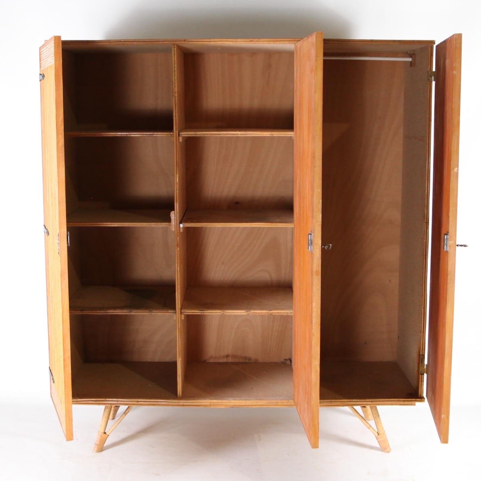 Rare rattan wardrobe attributed to Audoux Minet For Sale 4