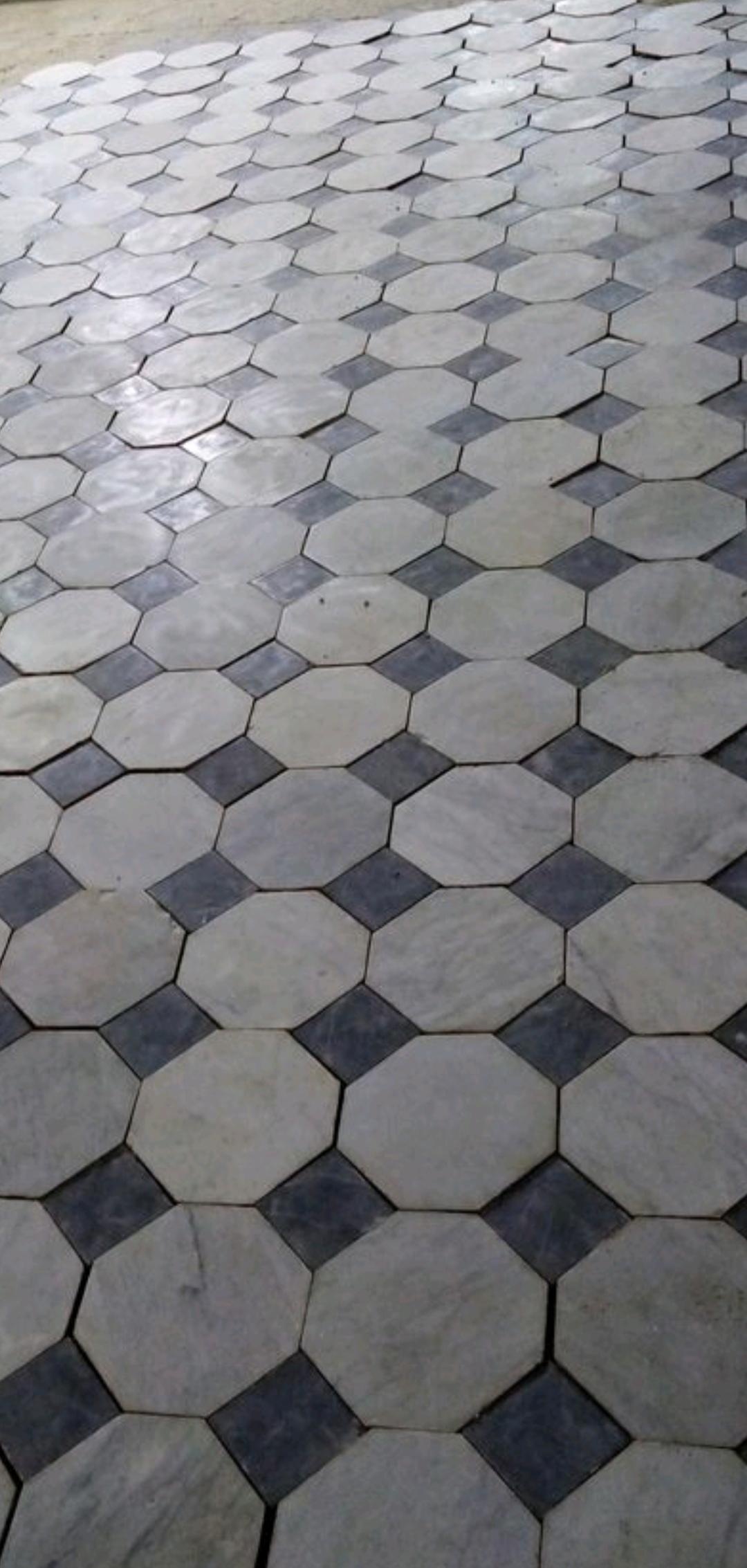Italian Rare Reclaimed Carrara Nero/Bianco Octagonal/Cabochon Marble Checkered Flooring For Sale