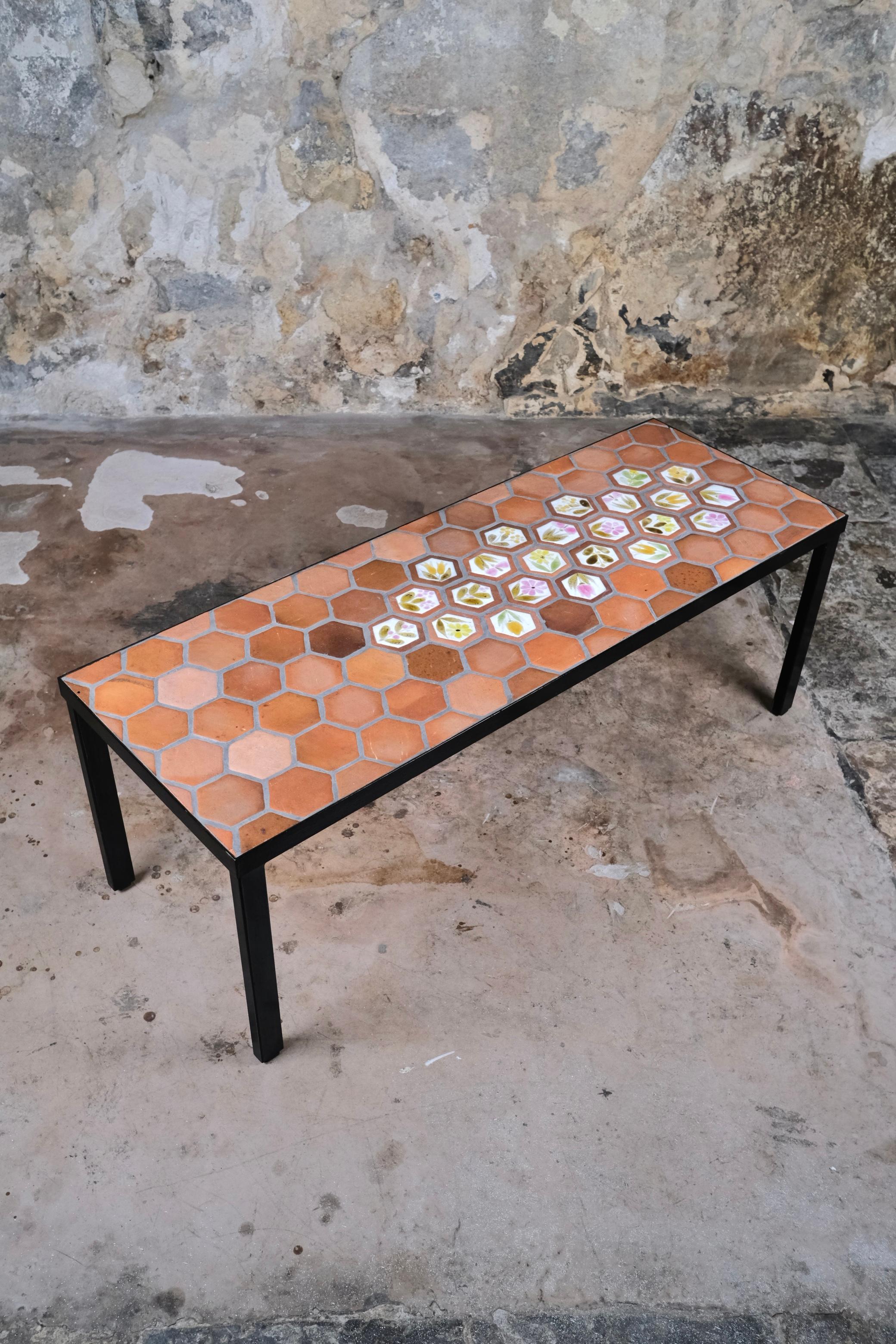 Metà XX secolo Raro tavolino rettangolare in ceramica di Roger Capron, Francia, anni '60 in vendita