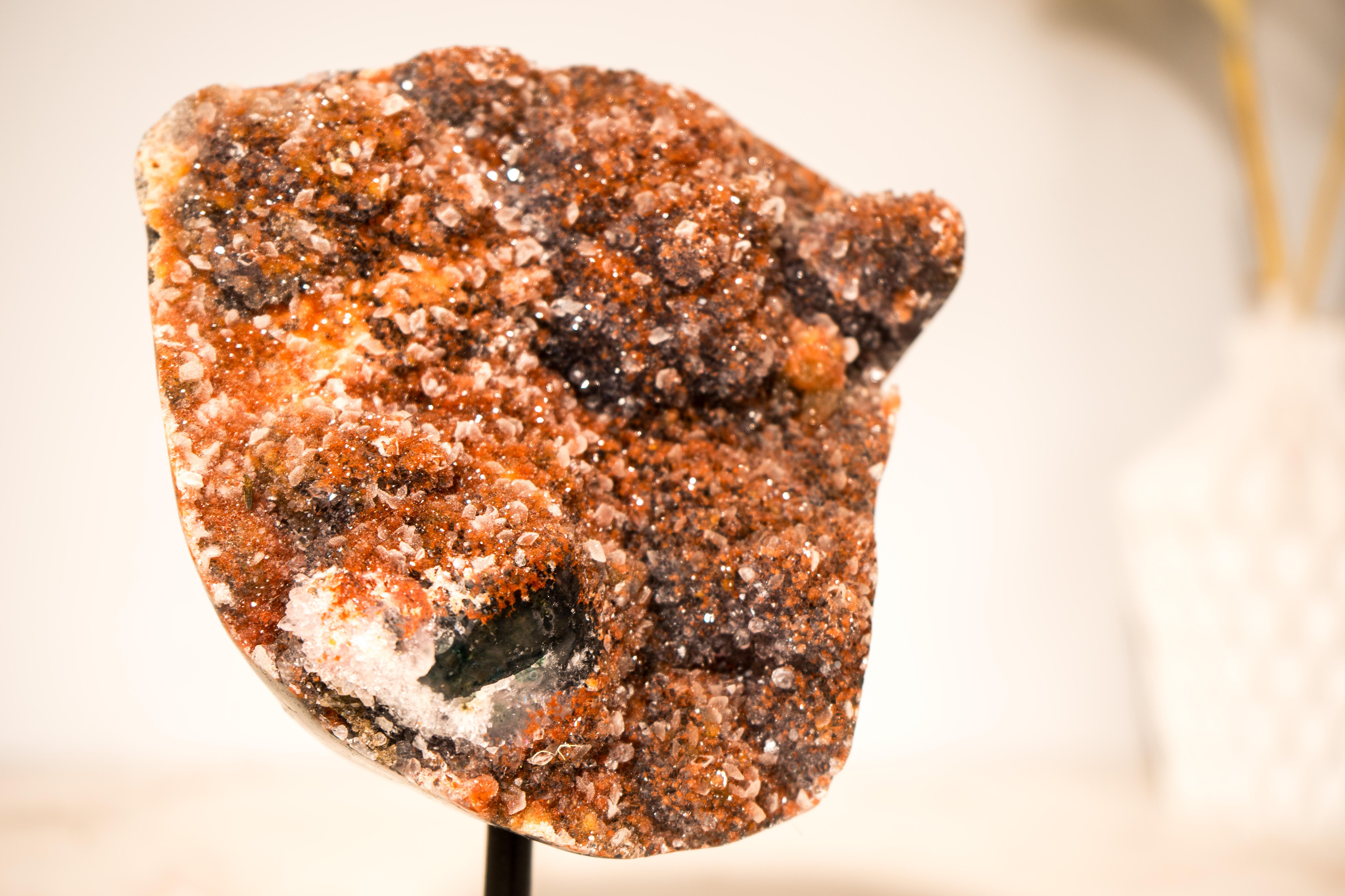 Rare grappe d'améthyste rouge au sommet d'une fleur Stalactite en vente 4