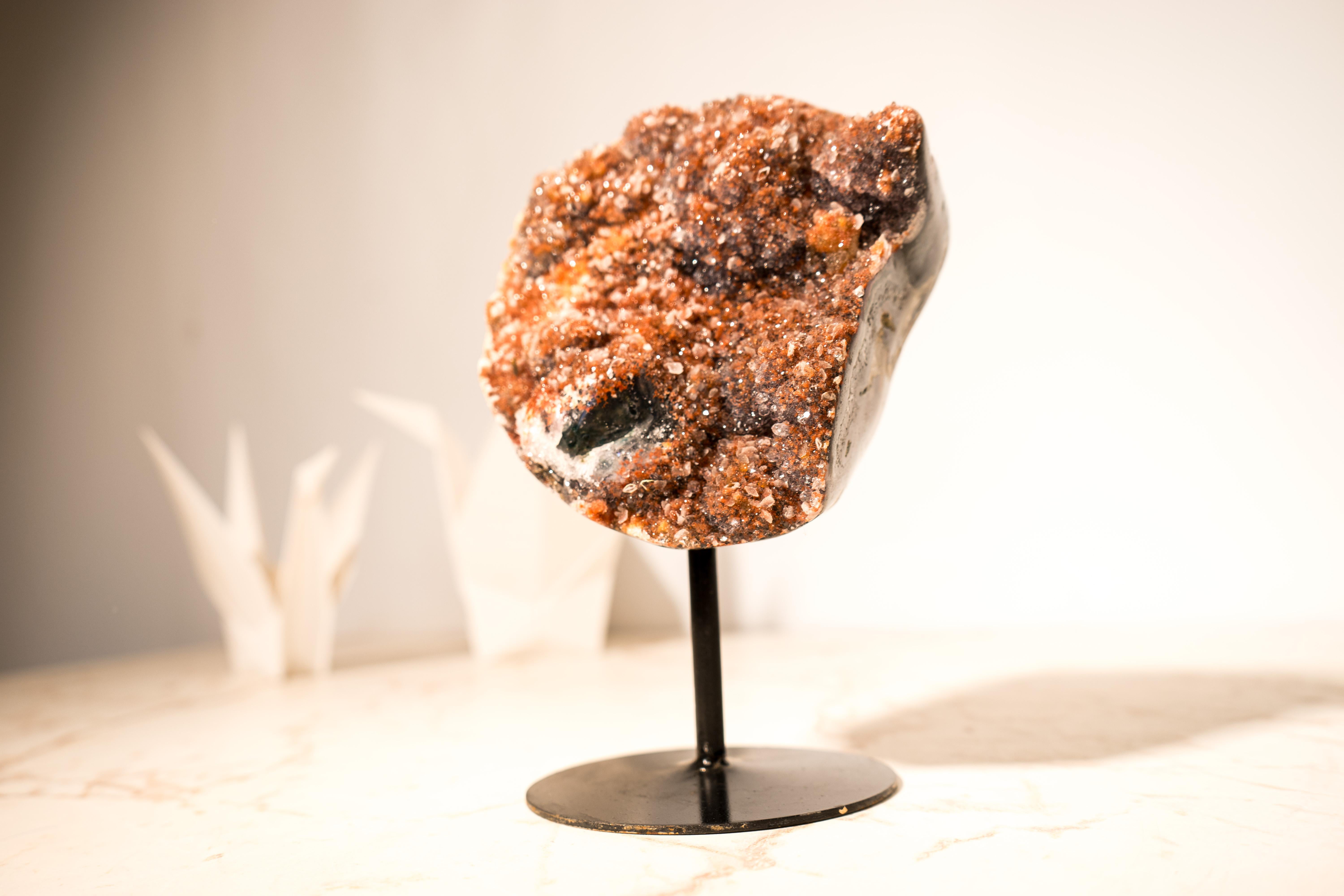 Rare grappe d'améthyste rouge au sommet d'une fleur Stalactite en vente 5