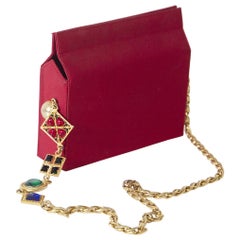 Rare red fabric shoulder pochette by Gianni Versace Couture, 90s