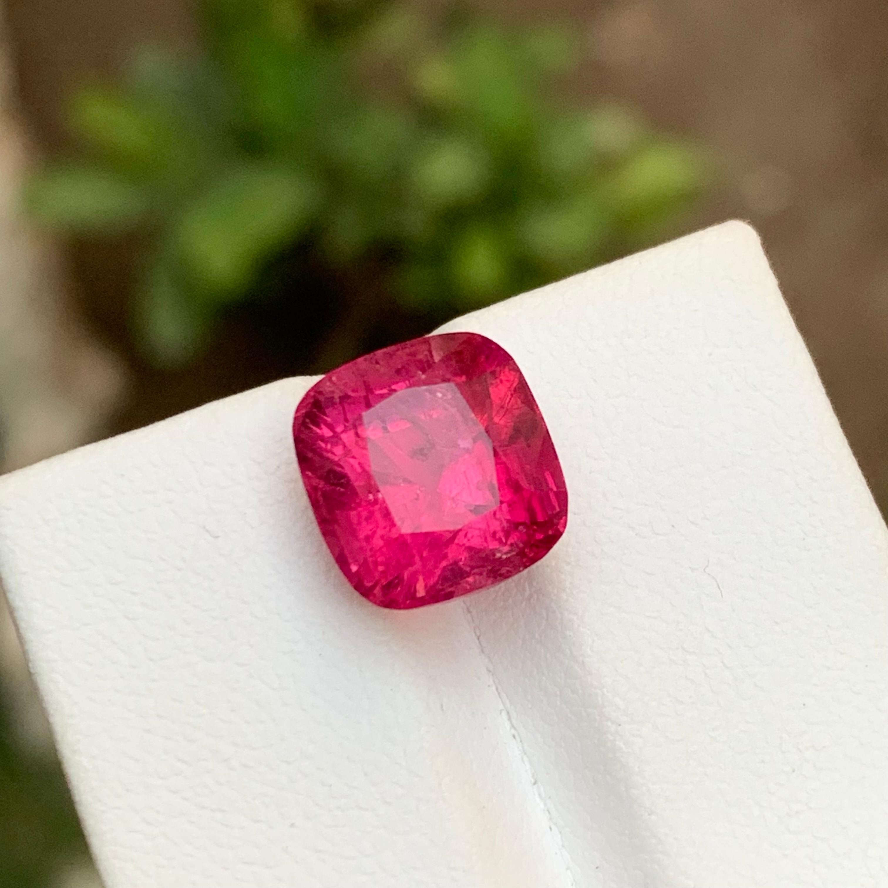 da uomo o donna Rosa rossastro raro  Gemma tormalina rubellite, taglio a cuscino da 7,55 carati per anello in vendita