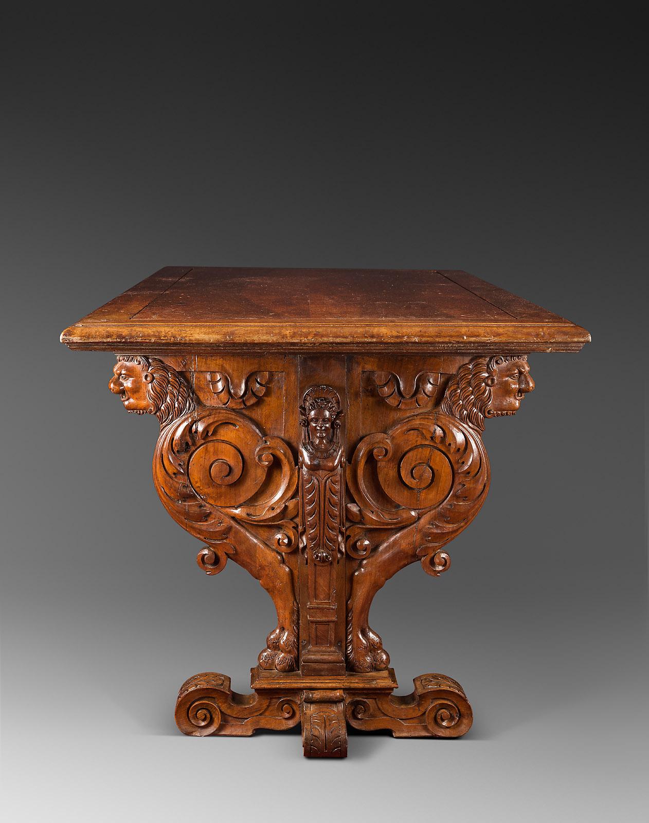 Excellent state of condition


This table has a movable top and supports as did the models from the Middle Ages, and yet presents a decorative dimension characteristic of the Renaissance furniture, which the riche and most inventive type was the