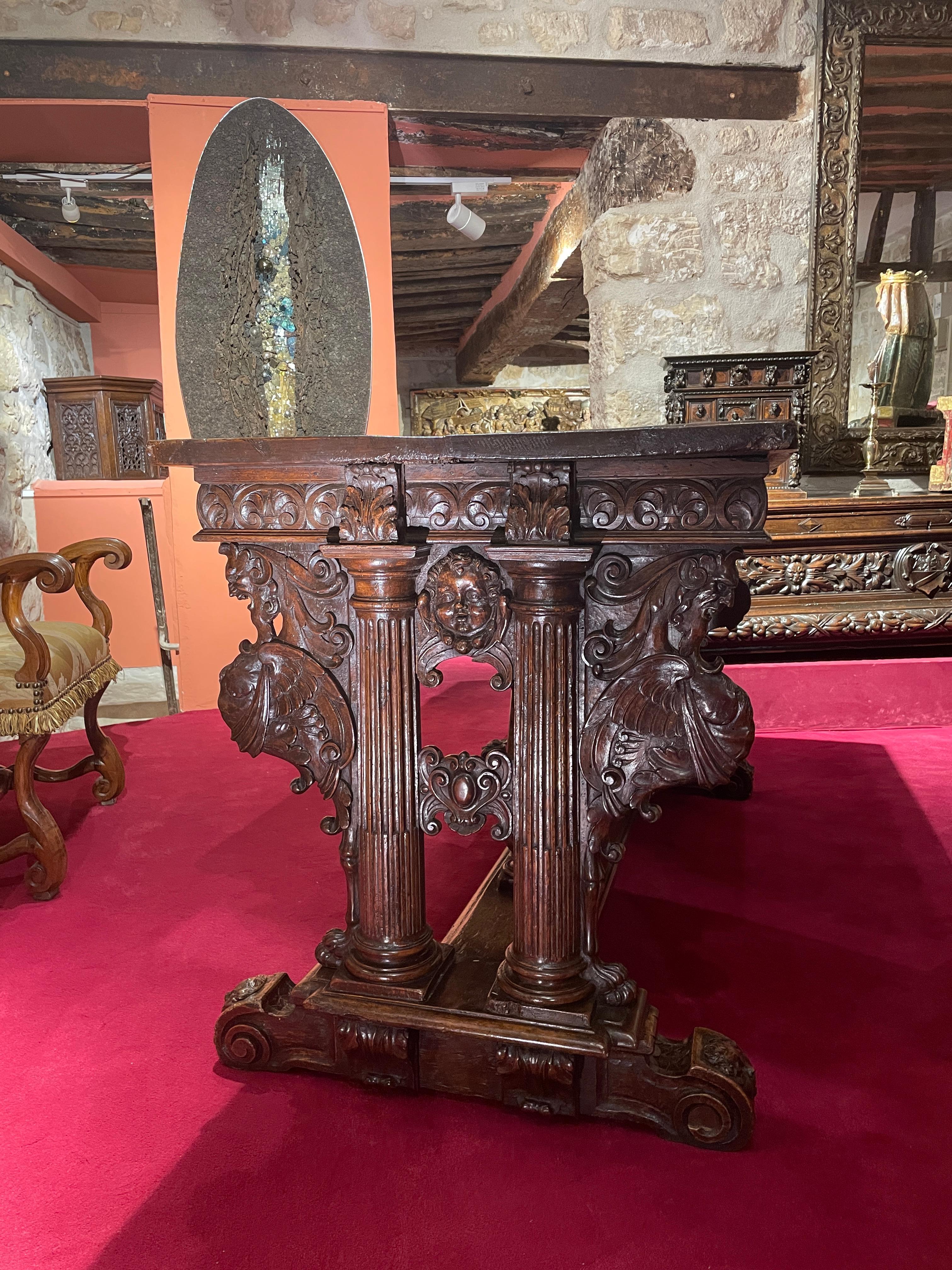 RARE RENAISSANCE TABLE WITH FIXED TOP


ORIGIN: FRANCE
PERIOD :  SECOND HALF OF THE 16th CENTURY, c. 1560-1580


Height: 87 cm
Length: 158 cm
Width: 78 cm

Walnut wood
Good condition

This very beautiful table of 