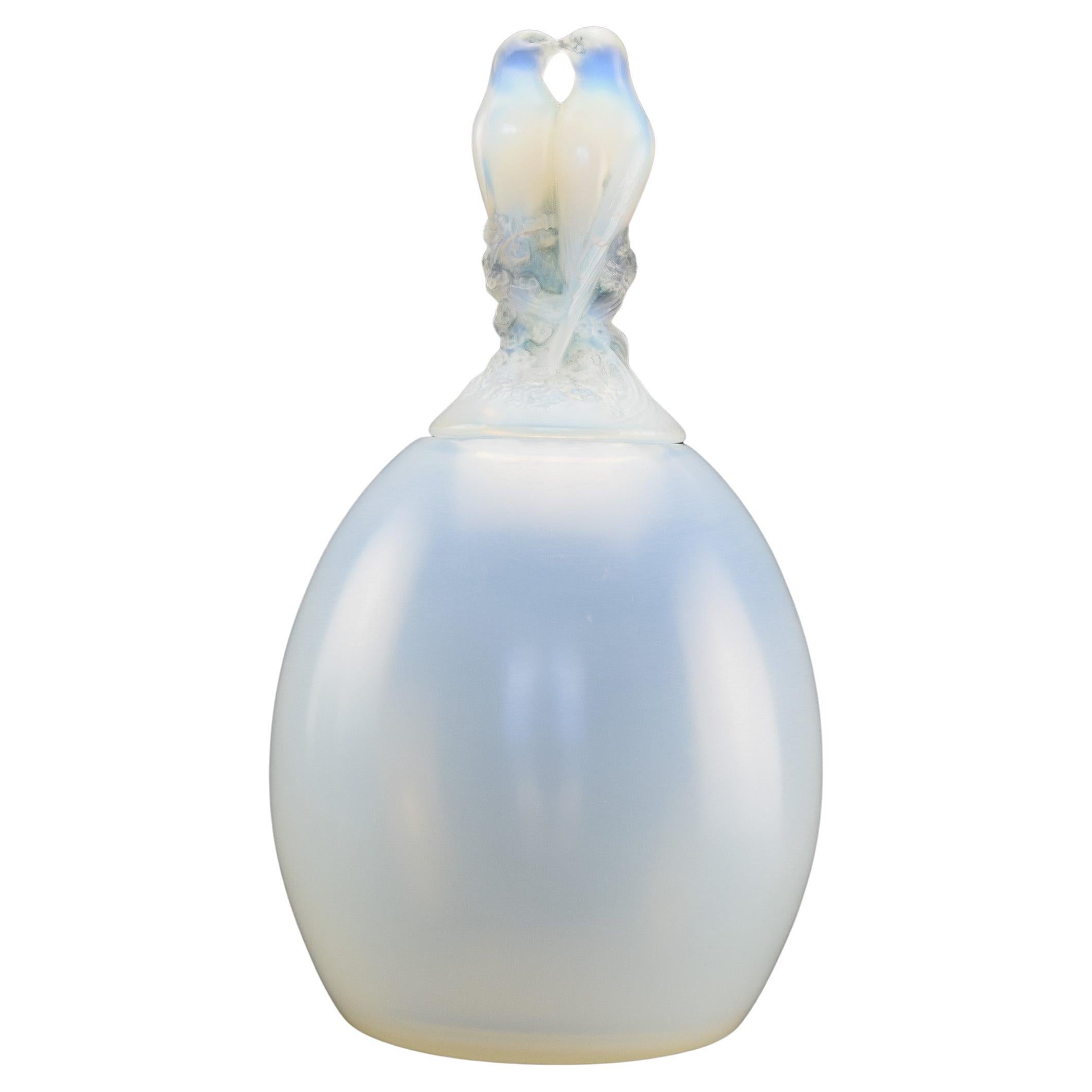 Raro jarrón Tourterelles opalescente René Lalique C1925
