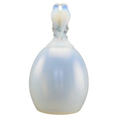 Raro jarrón Tourterelles opalescente René Lalique C1925
