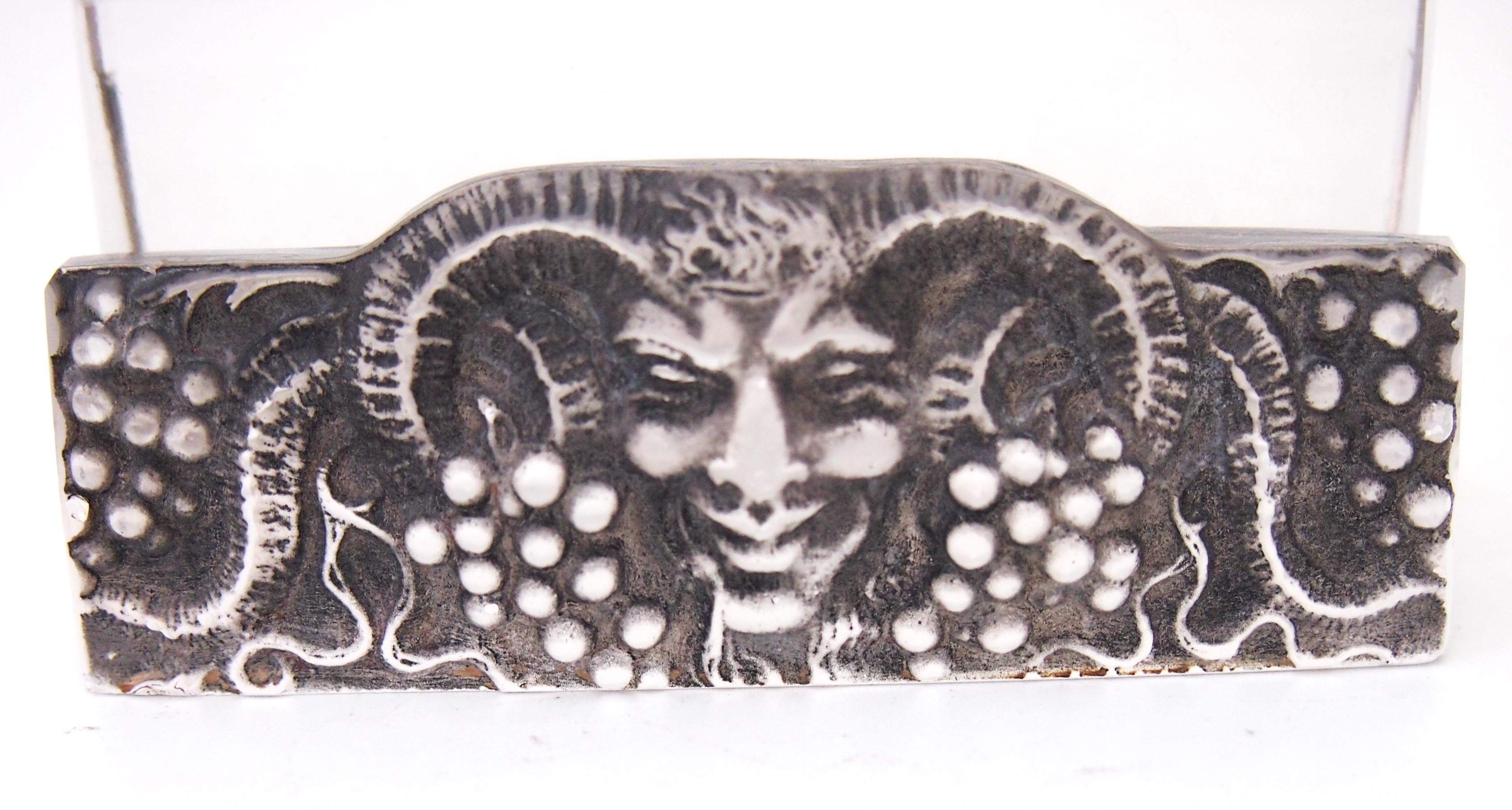 Rare Rene Lalique original Grey Black stained Faune Menu - Ref Marcilhac 3502 page 784 (black edition) -signed 'R Lalique France n: 3502'. This type of Menu holder uniquely was designed to hold a paper menu in it's front crease and lie against the