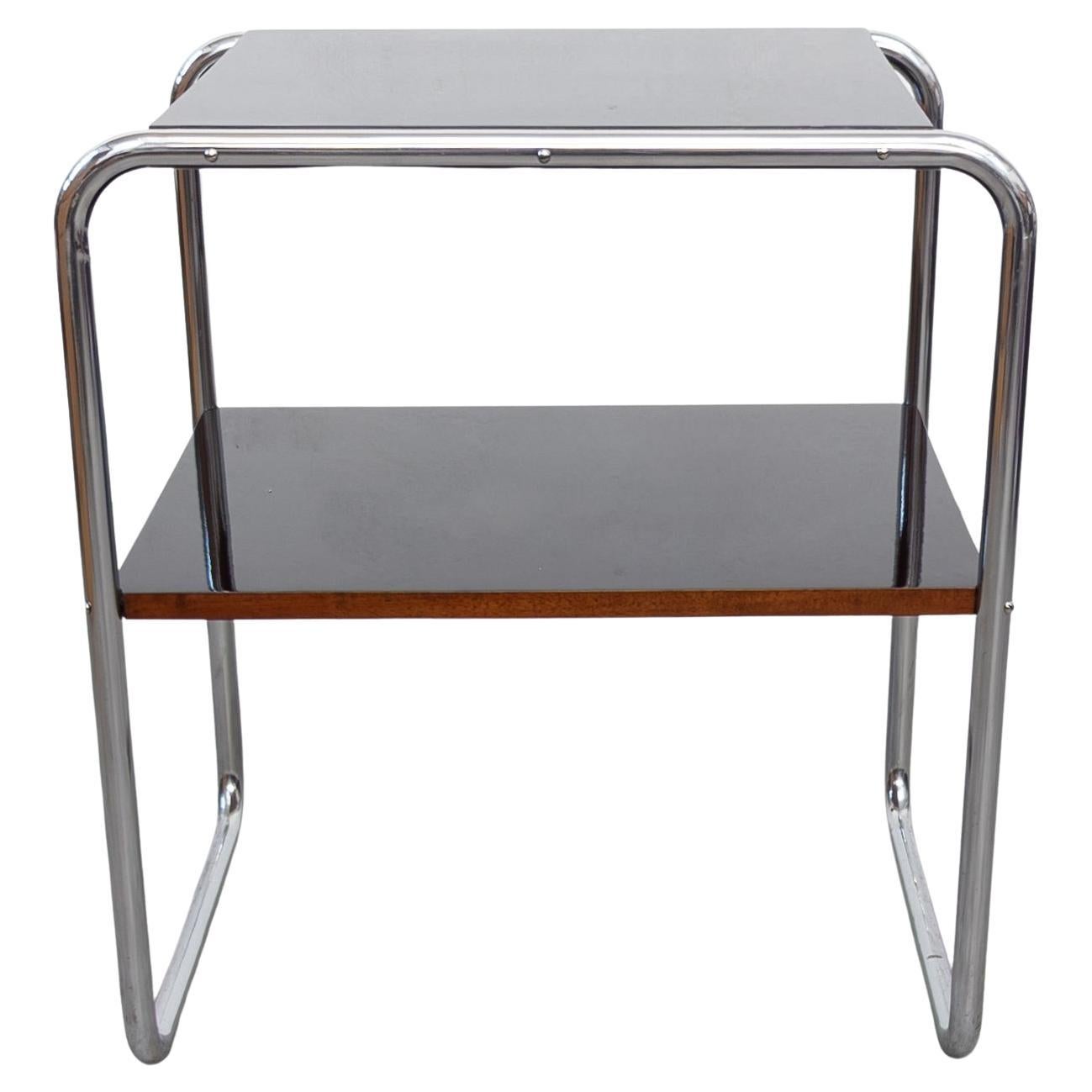 Rare table d'appoint en acier tubulaire Bauhaus restaurée par Marcel Breuer 