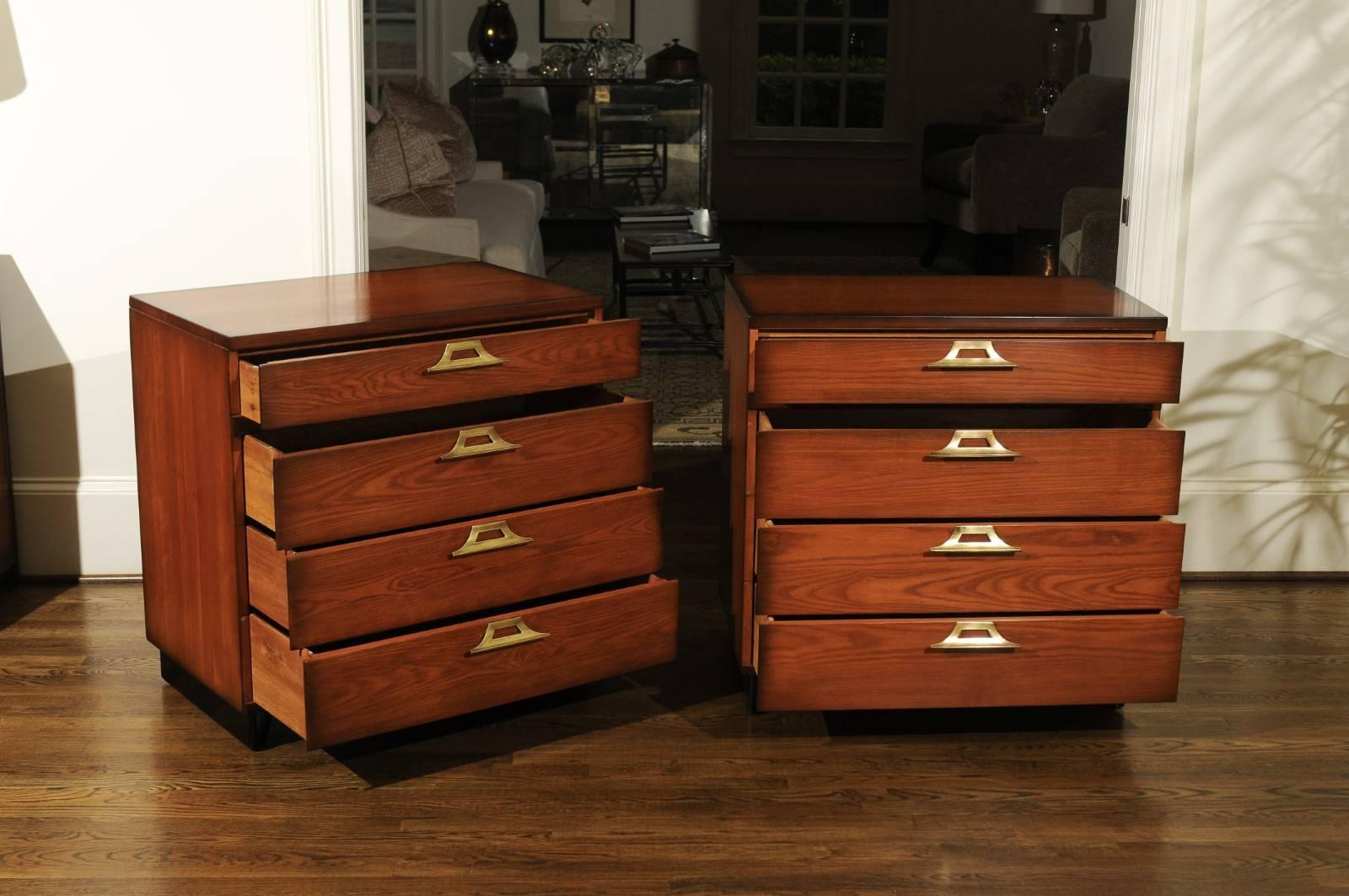 Mid-20th Century Stellar Restored Pair of Pagoda Commodes by John Wisner for Ficks Reed For Sale