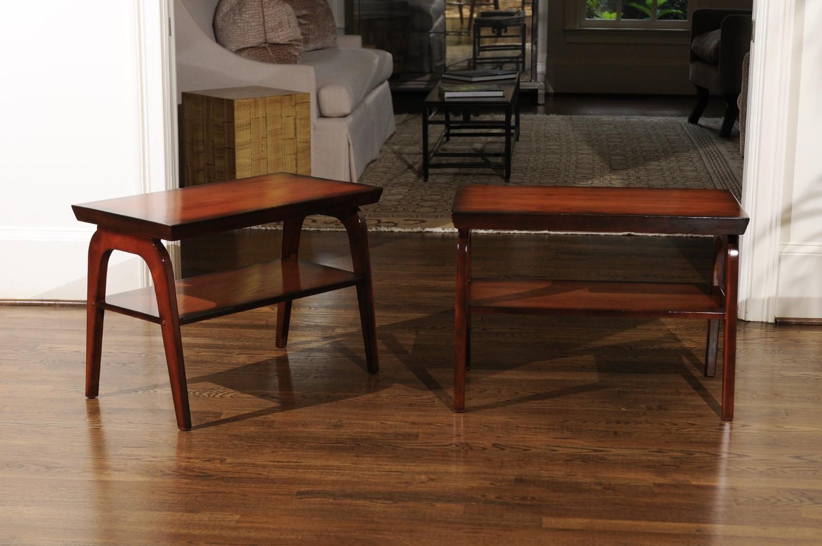 Paire de tables d'appoint rares restaurées et rares par John Wisner pour Ficks Reed, vers 1954 en vente 7