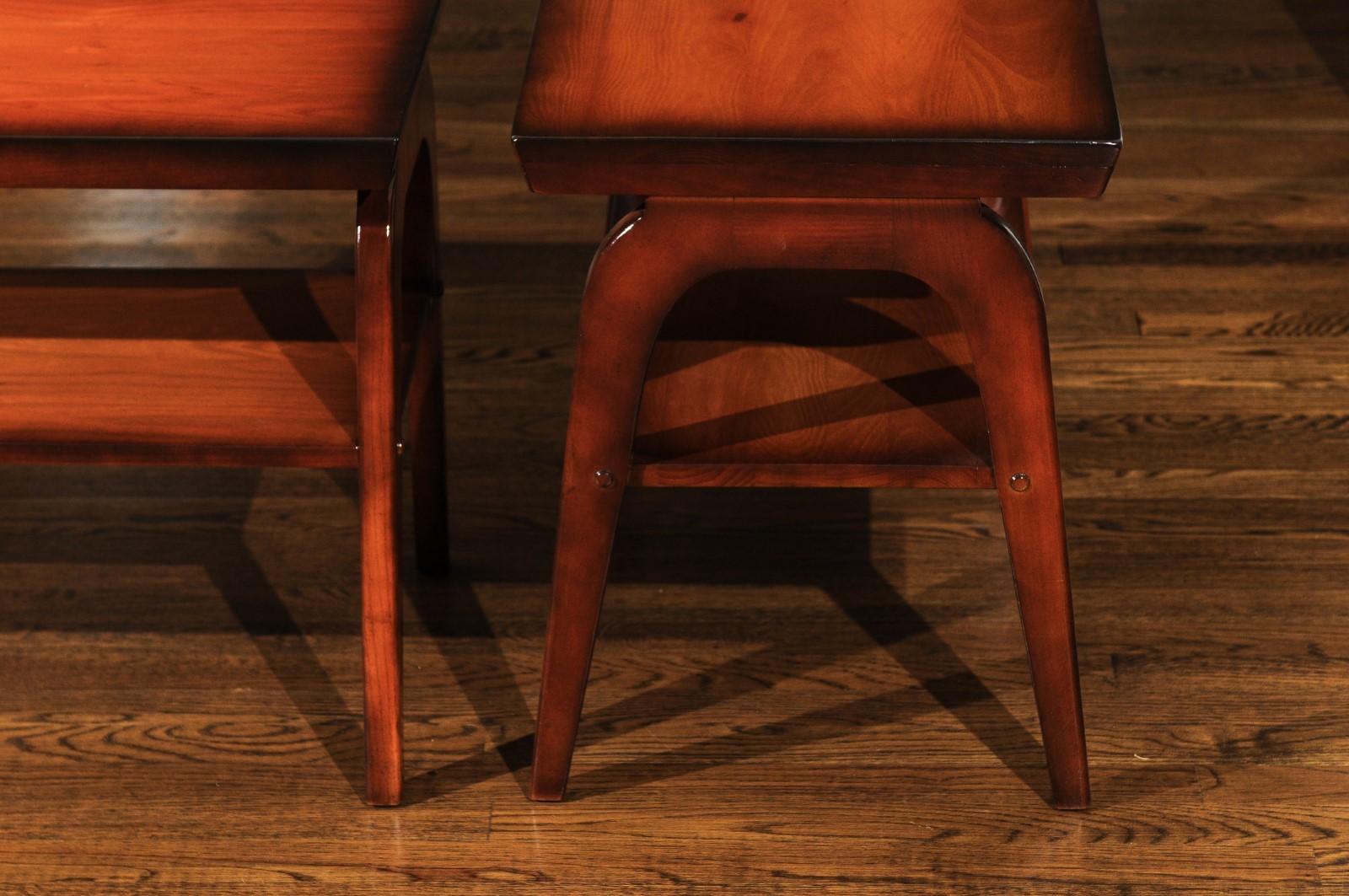 Mid-Century Modern Paire de tables d'appoint rares restaurées et rares par John Wisner pour Ficks Reed, vers 1954 en vente