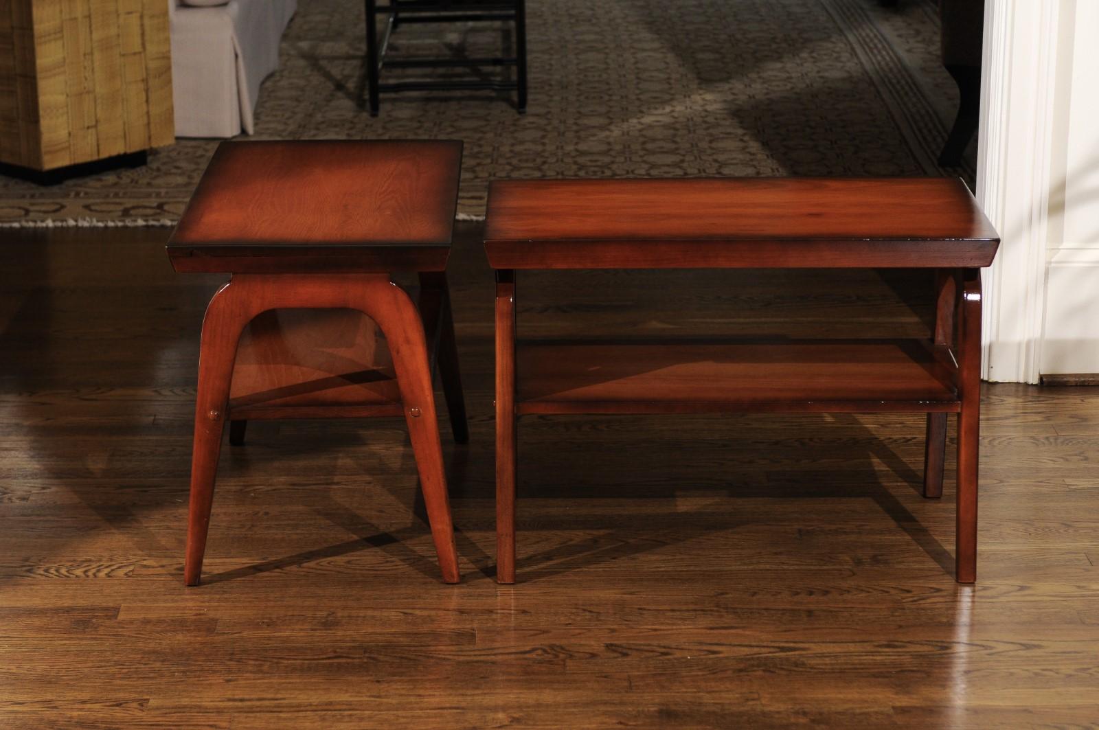Chêne Paire de tables d'appoint rares restaurées et rares par John Wisner pour Ficks Reed, vers 1954 en vente